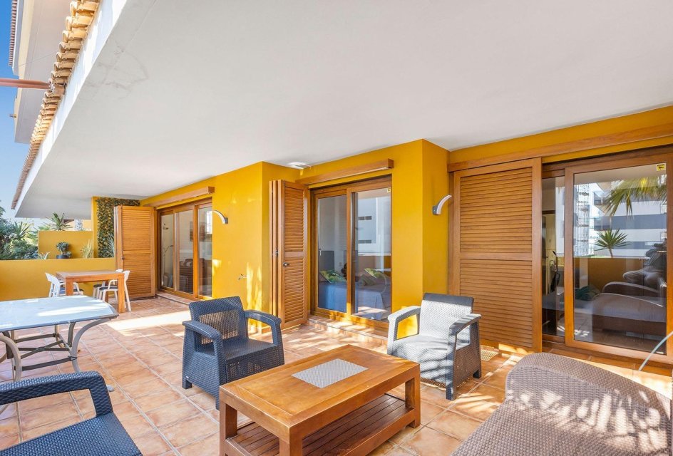 Revente - Appartement -
Torrevieja - Punta prima