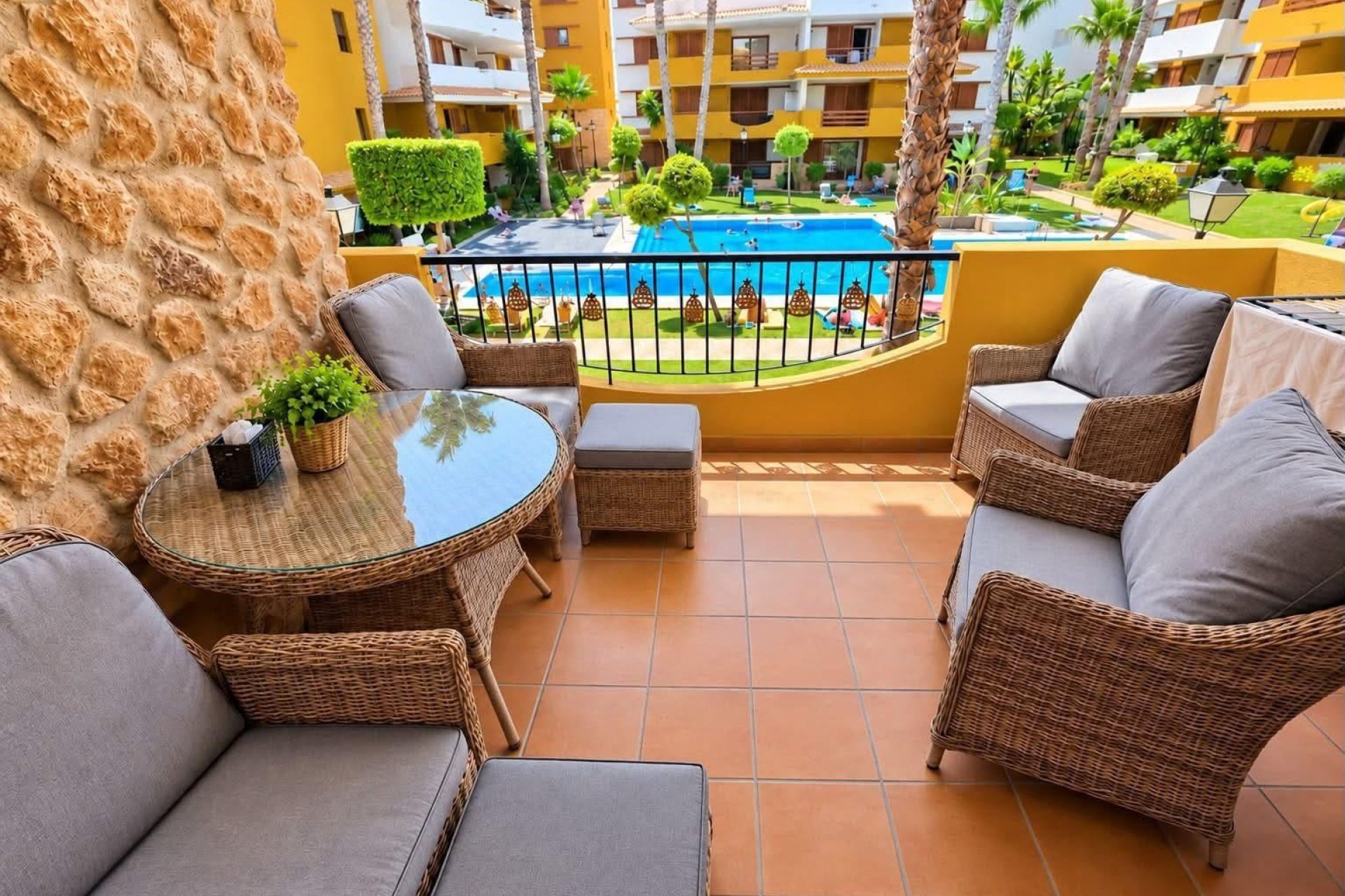 Revente - Appartement -
Torrevieja - Punta prima