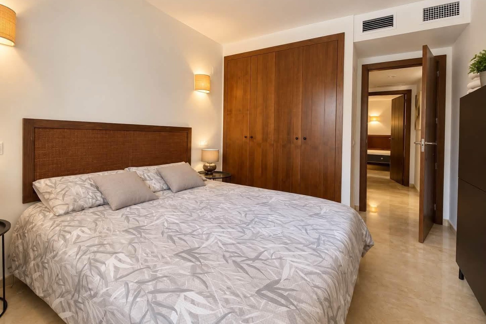 Revente - Appartement -
Torrevieja - Punta prima