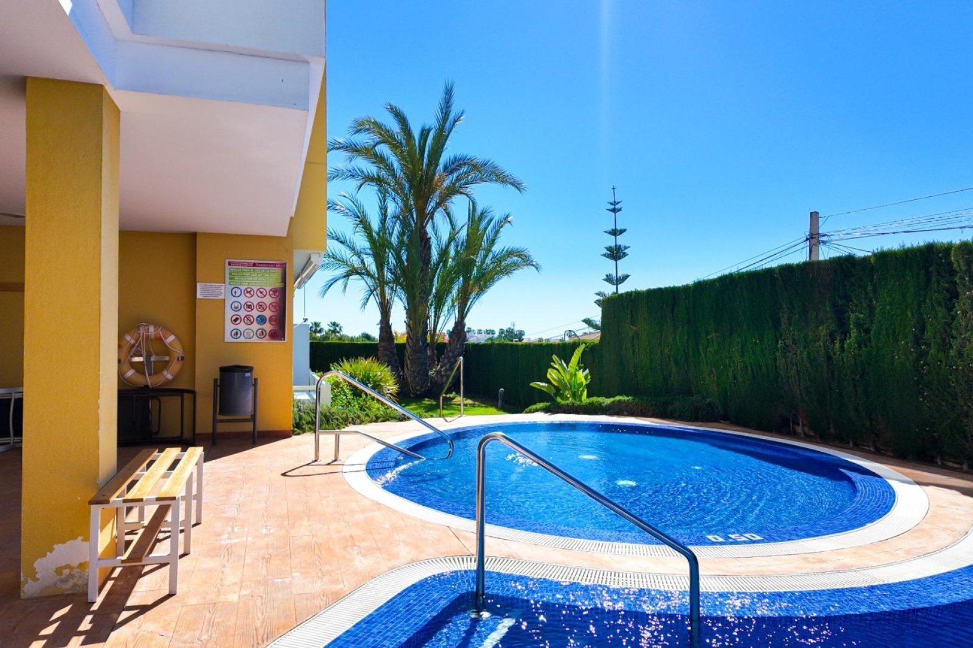 Revente - Attique -
Orihuela Costa - Las Filipinas