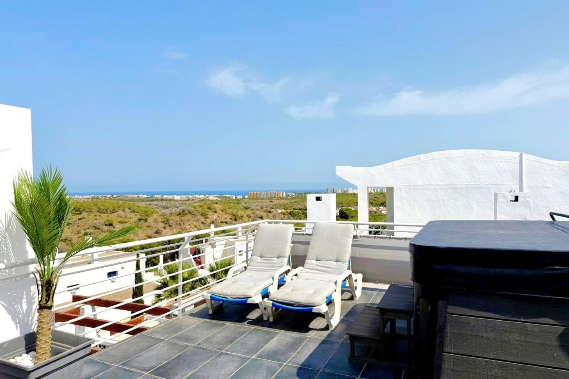 Revente - Attique -
Orihuela Costa - Las Ramblas