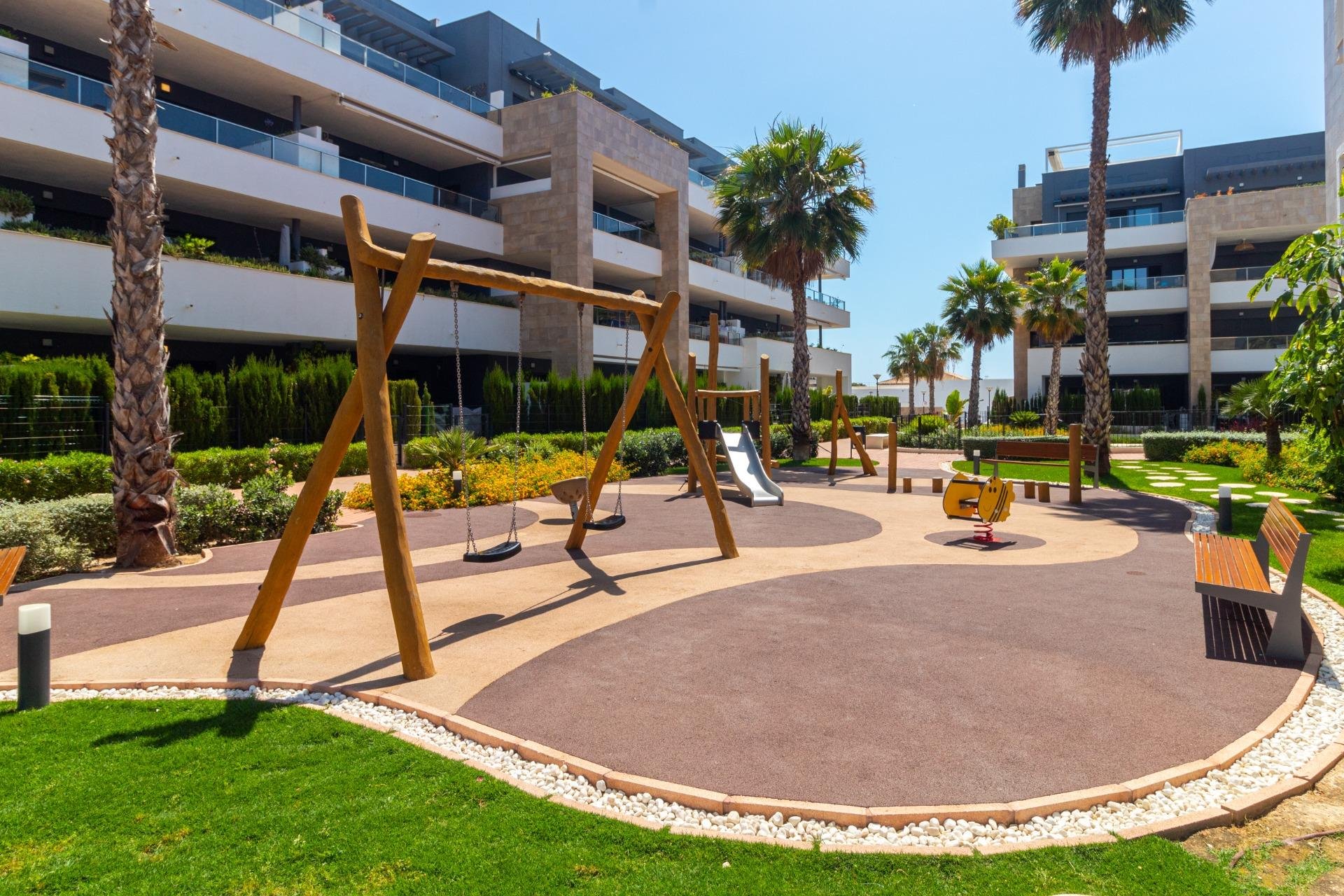 Revente - Attique -
Orihuela Costa - Playa Flamenca