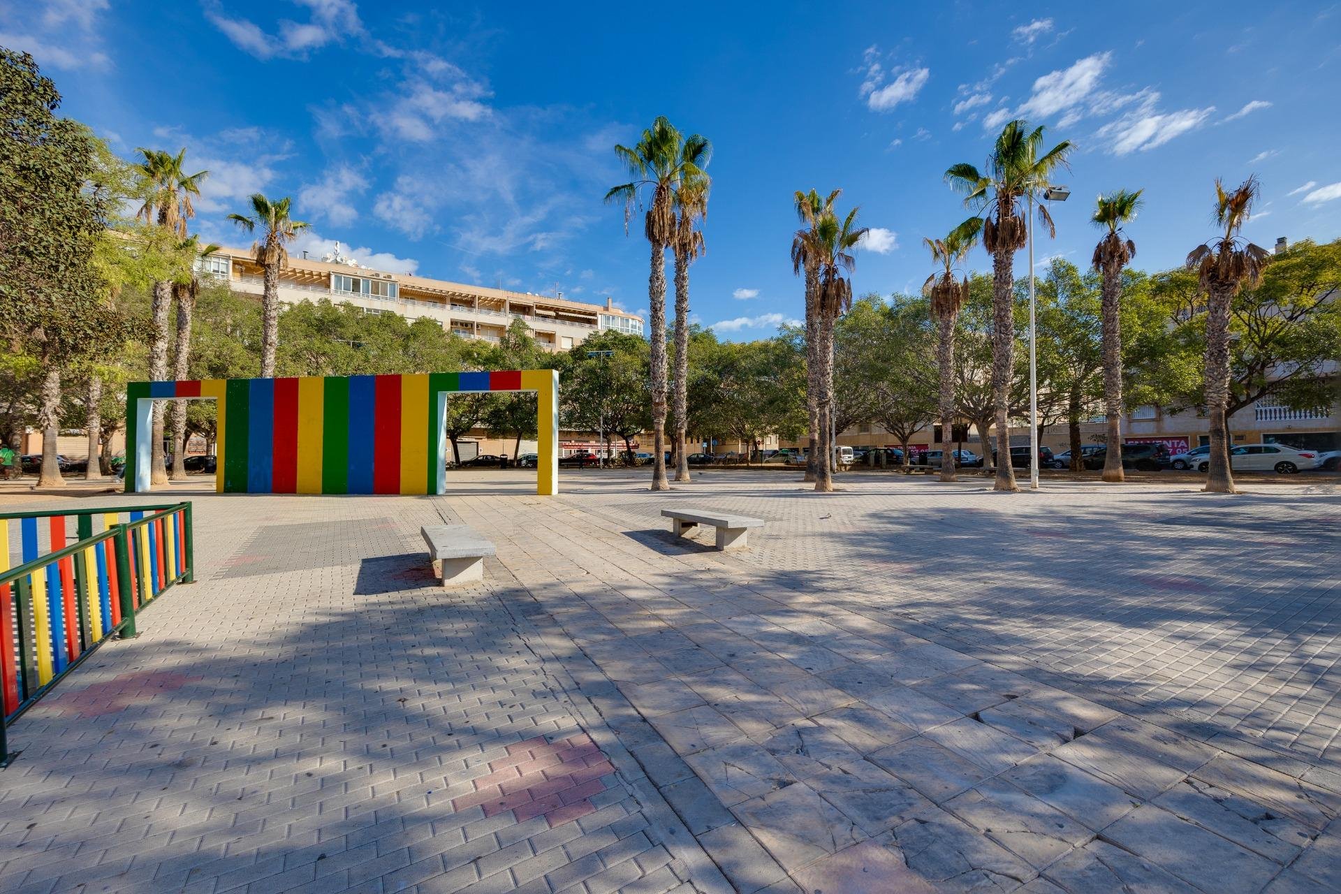 Revente - Attique -
Torrevieja - Calas blanca