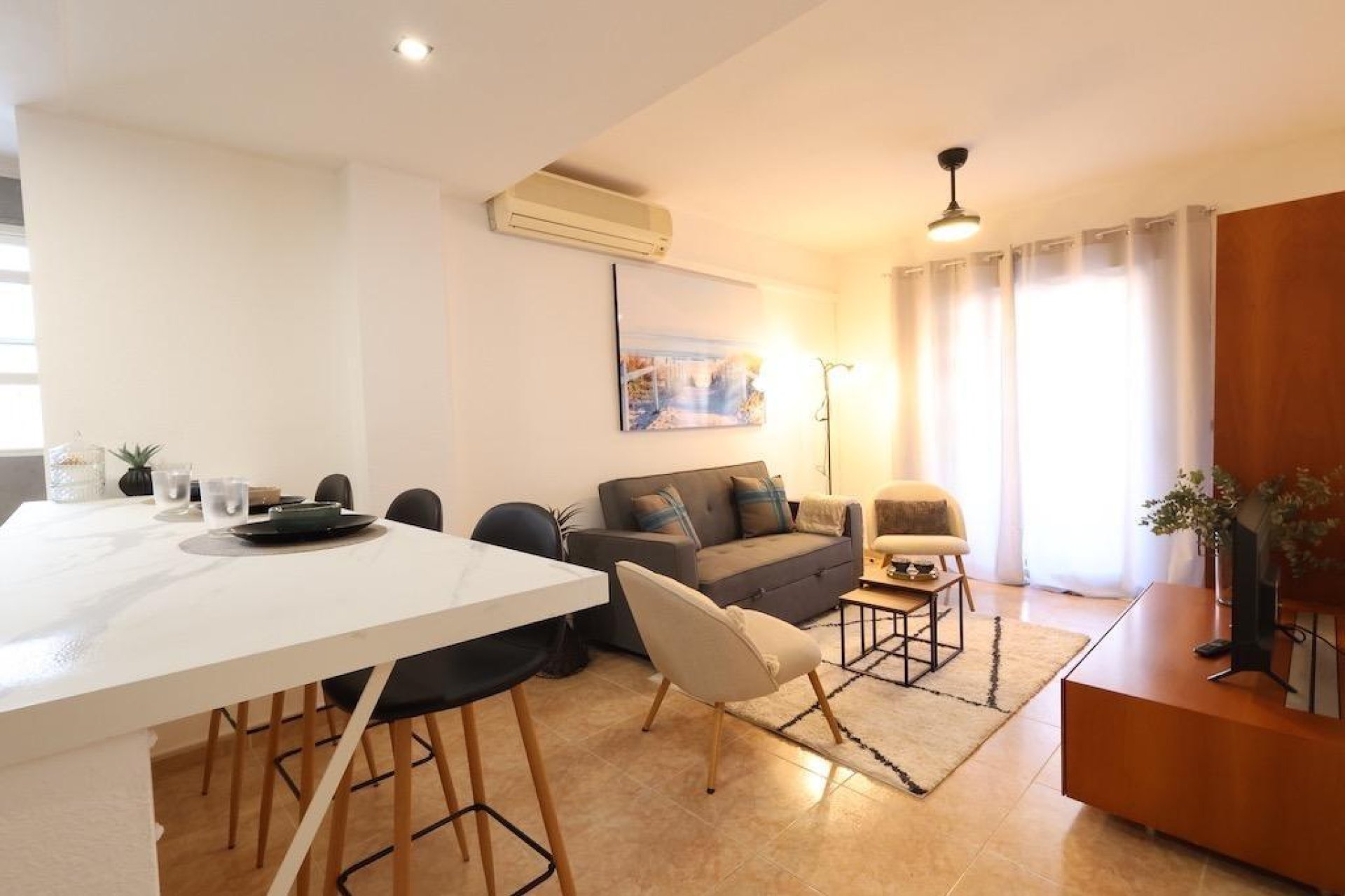 Revente - Attique -
Torrevieja - Centro
