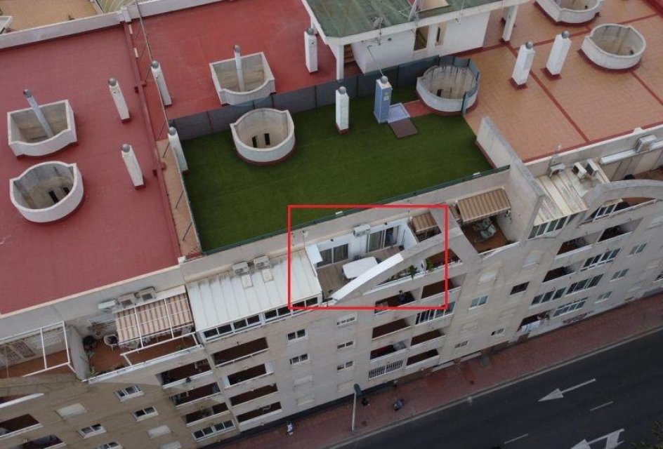 Revente - Attique -
Torrevieja - El Molino