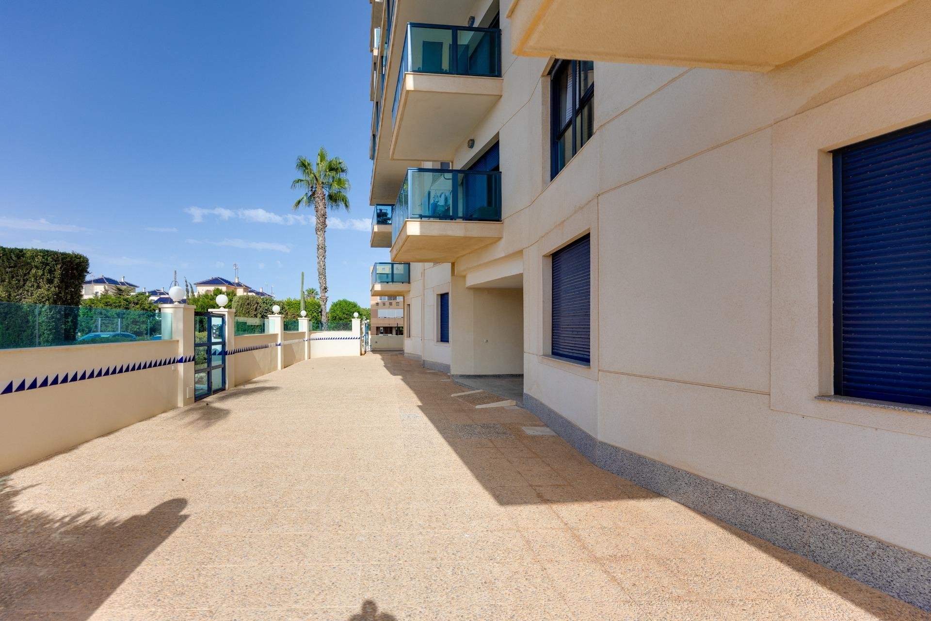 Revente - Attique -
Torrevieja - La Veleta
