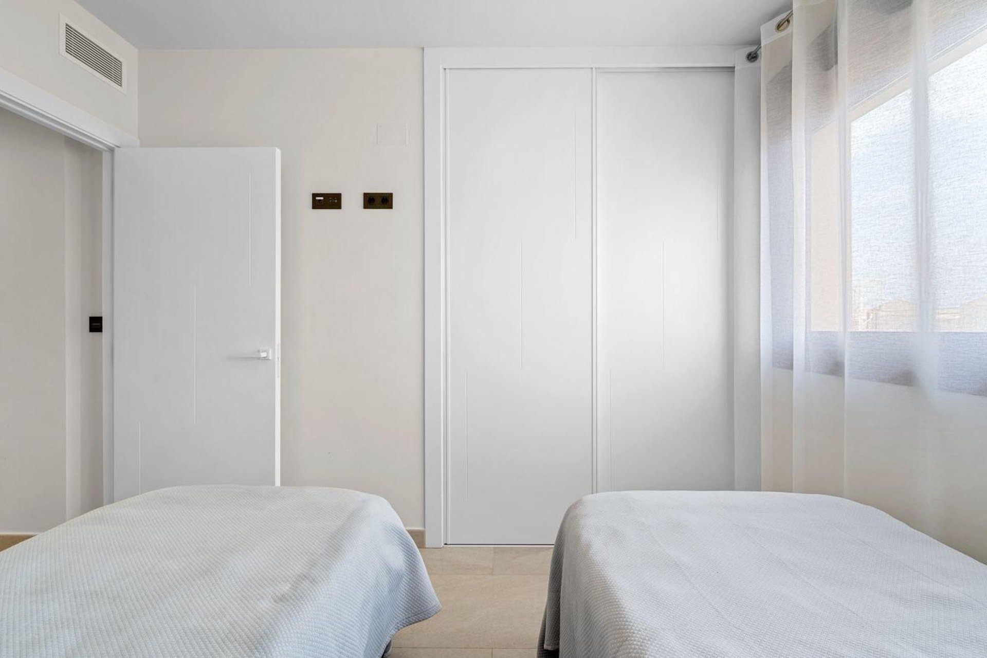 Revente - Attique -
Torrevieja - Los balcones
