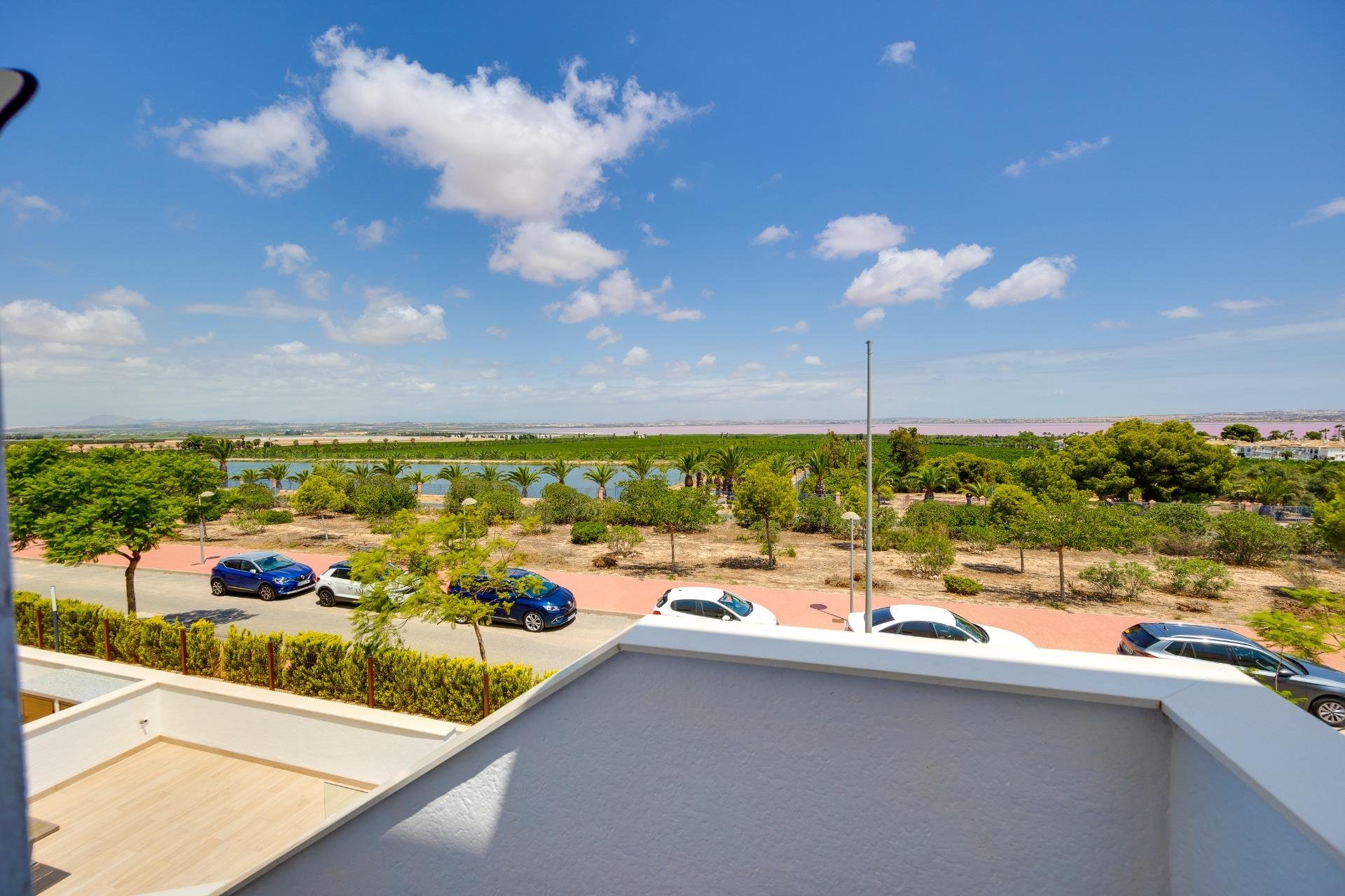 Revente - Attique -
Torrevieja - Los balcones