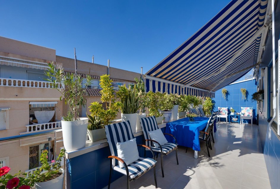 Revente - Attique -
Torrevieja - Playa de los Locos