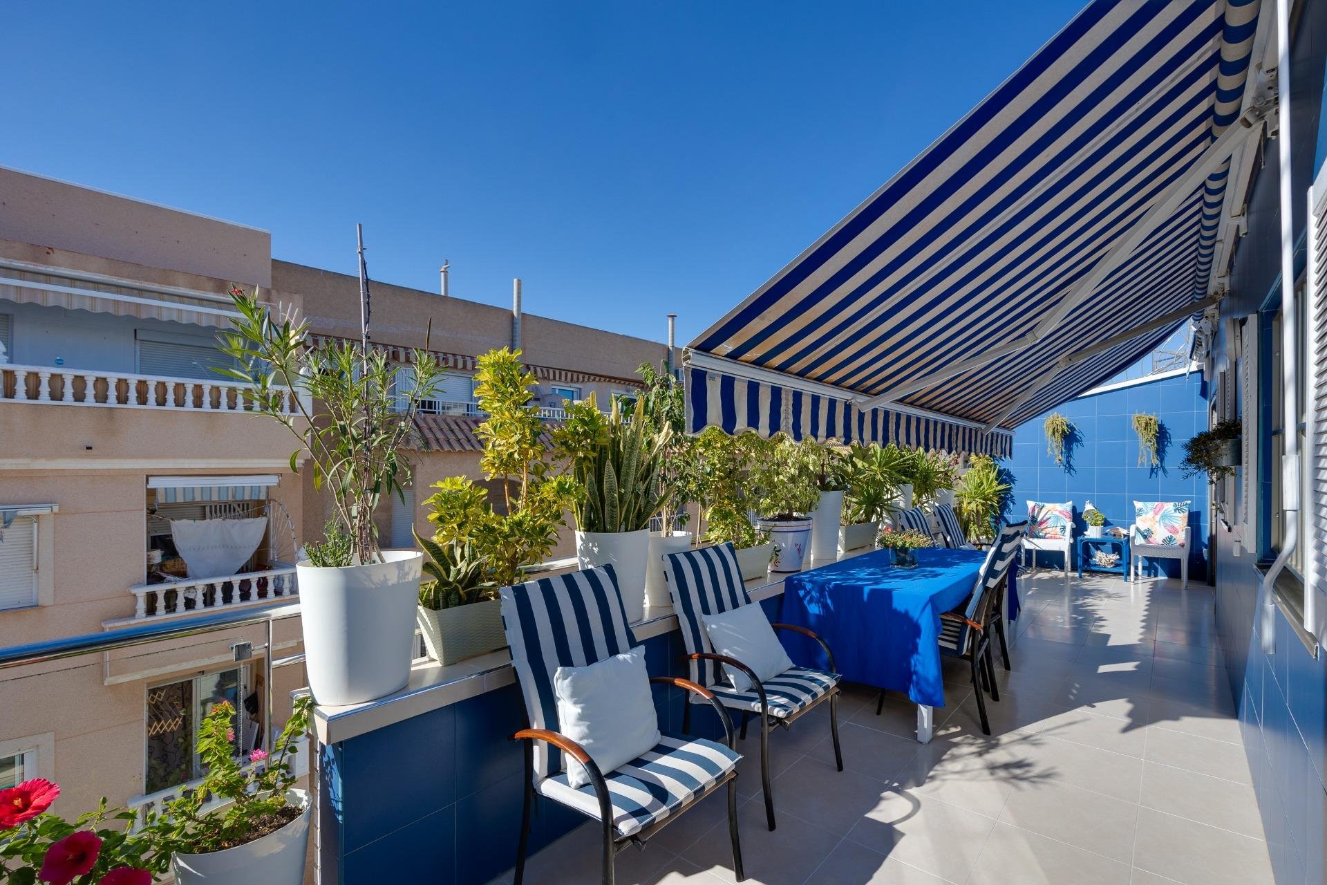 Revente - Attique -
Torrevieja - Playa de los Locos