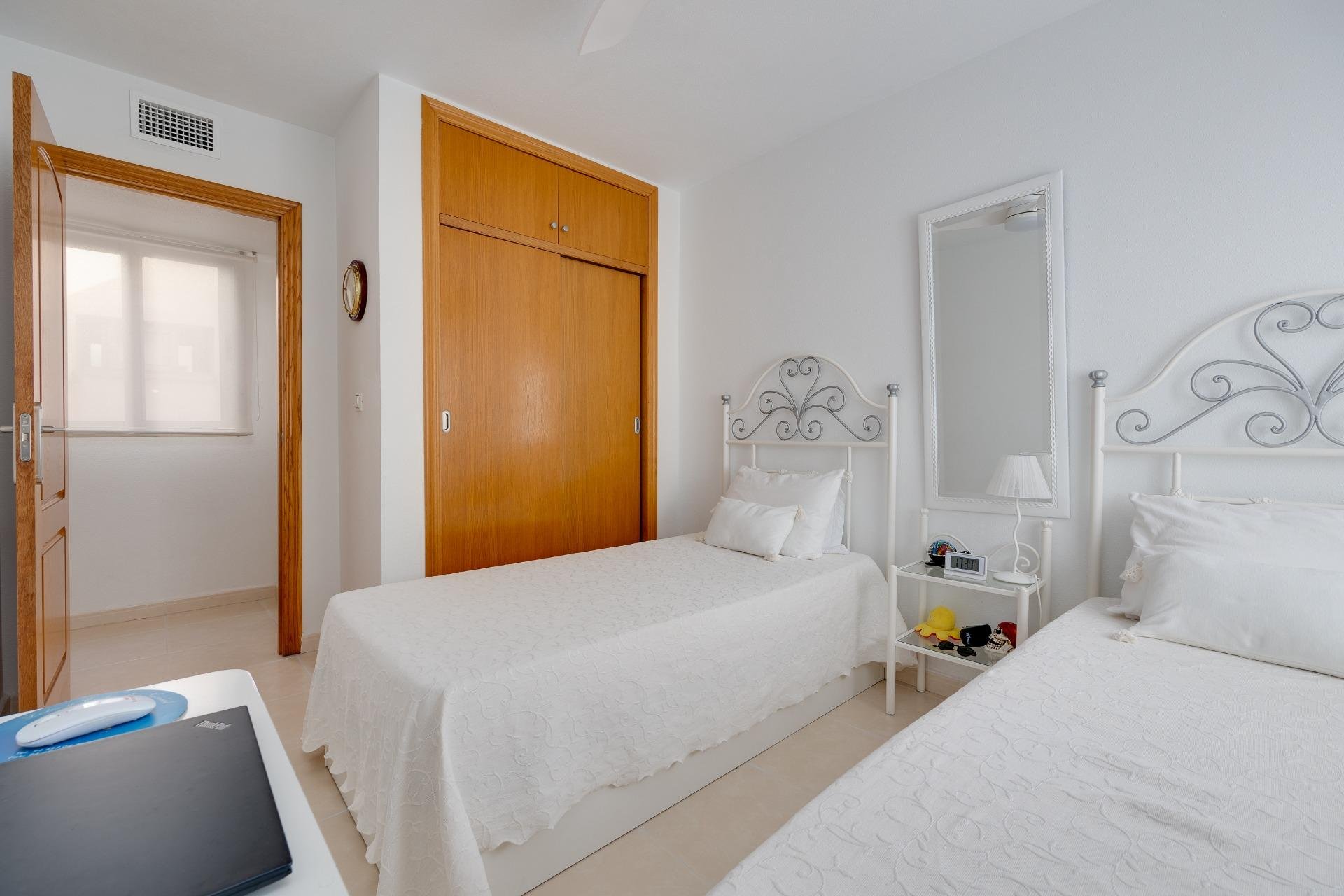 Revente - Attique -
Torrevieja - Playa de los Locos