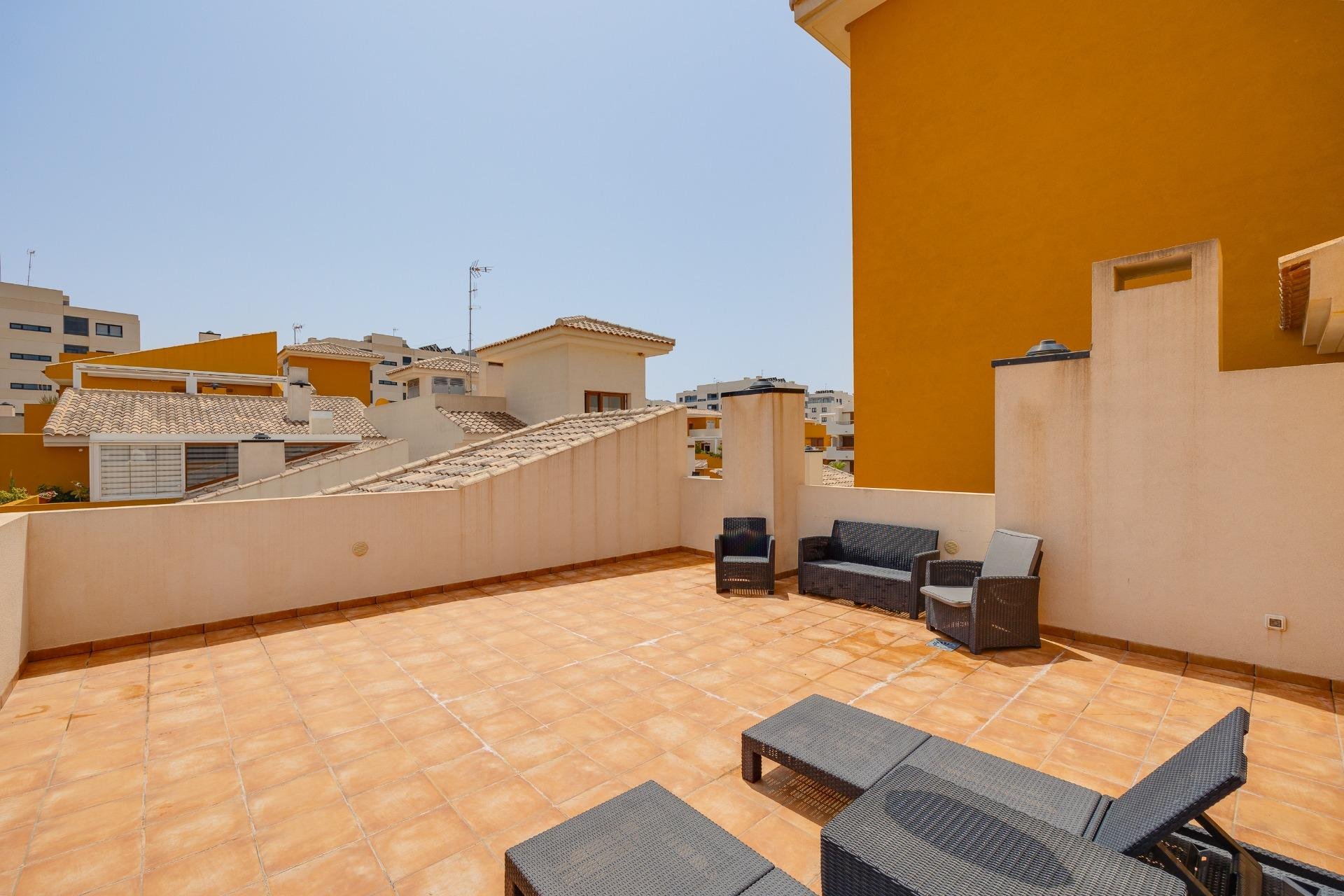 Revente - Attique -
Torrevieja - Punta prima