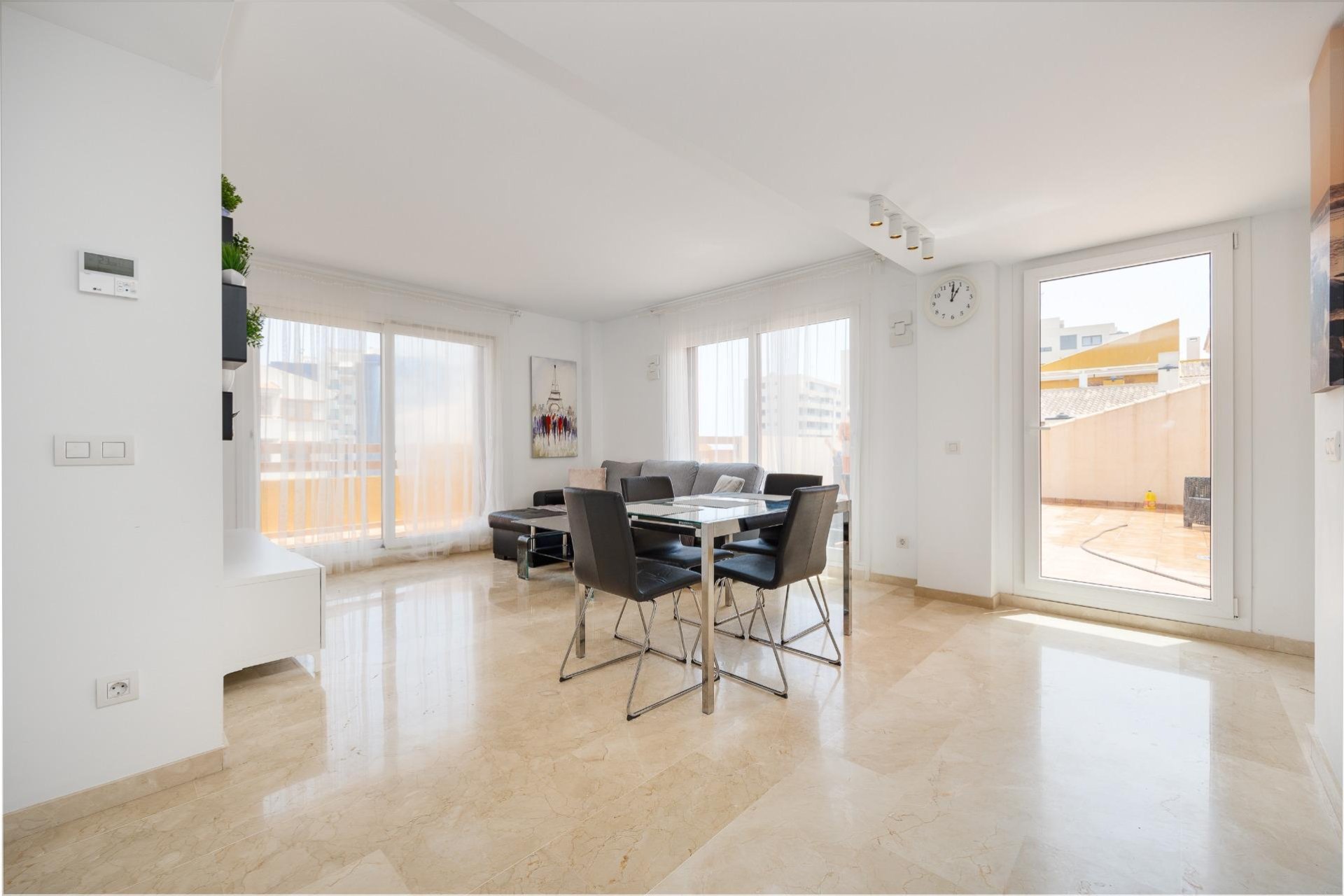 Revente - Attique -
Torrevieja - Punta prima