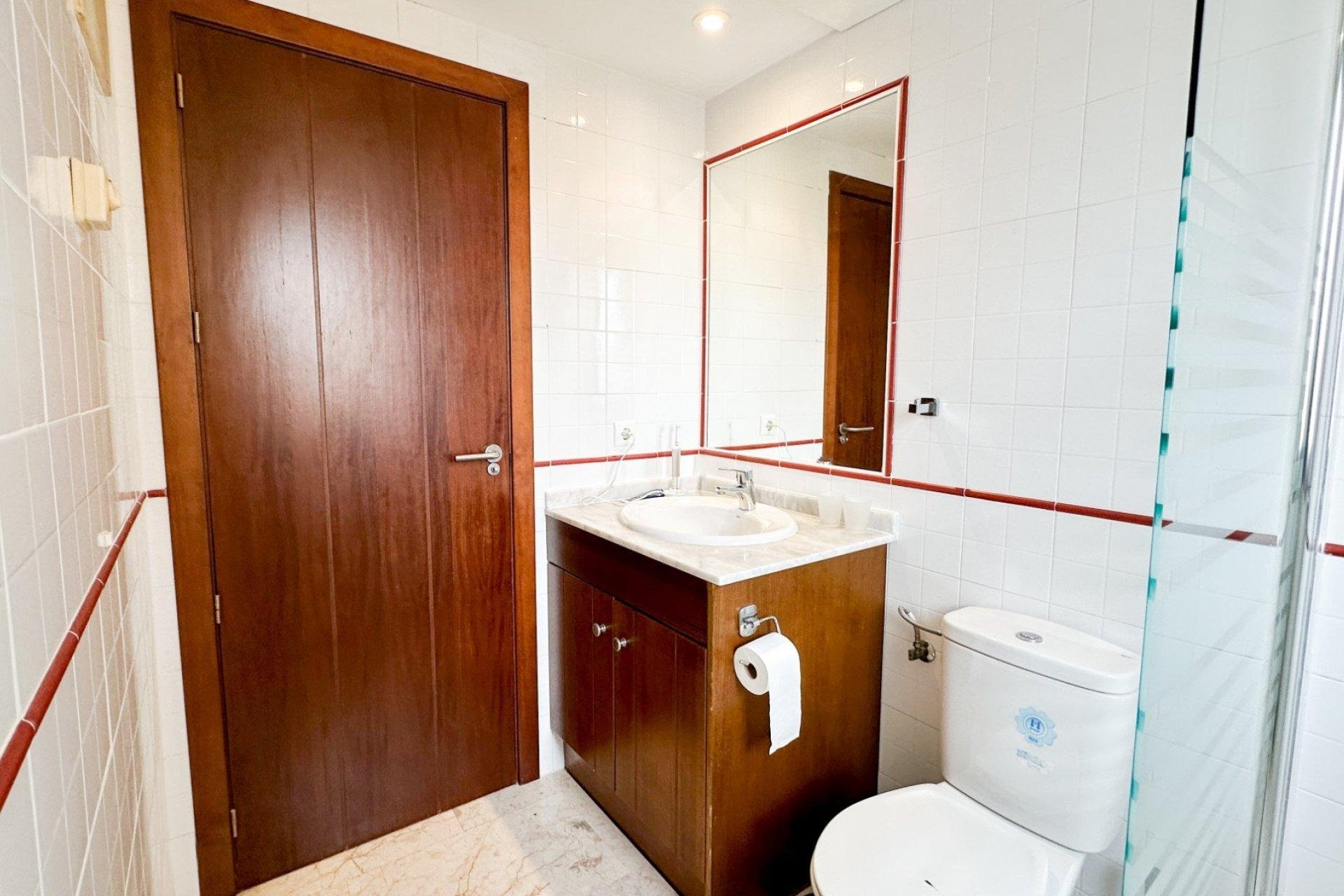 Revente - Attique -
Torrevieja - Punta prima