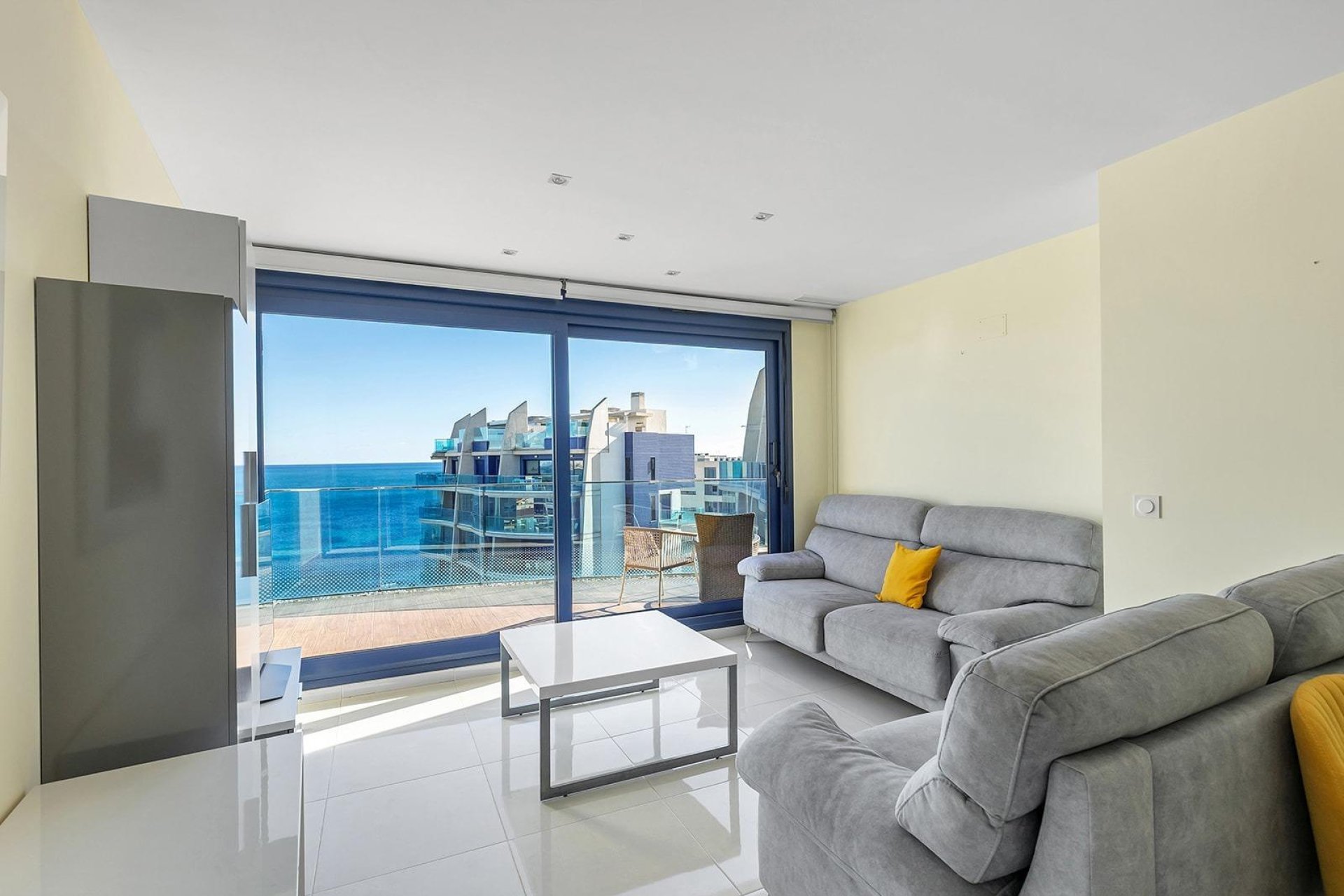 Revente - Attique -
Torrevieja - Punta prima