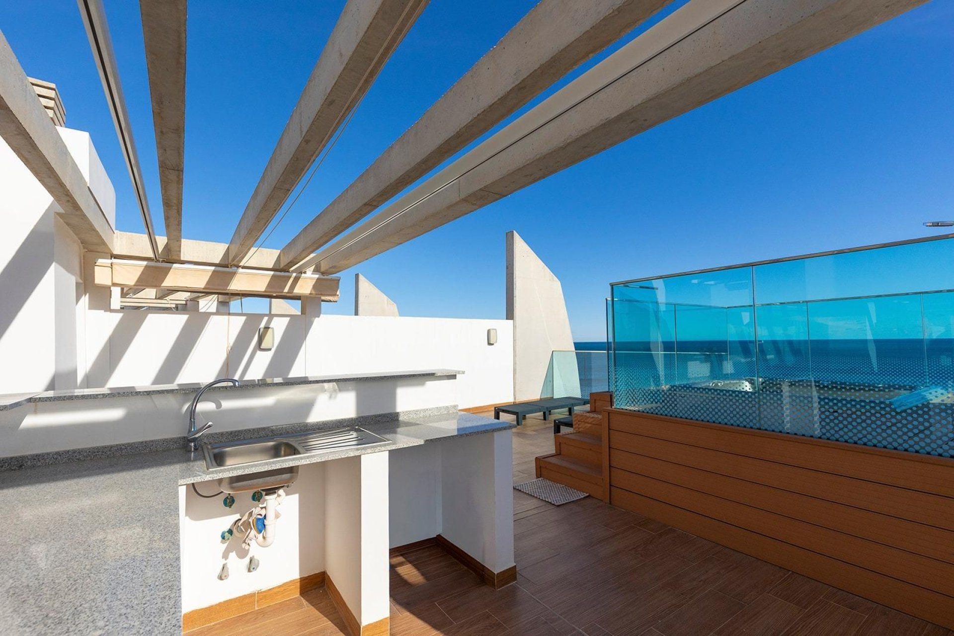 Revente - Attique -
Torrevieja - Punta prima