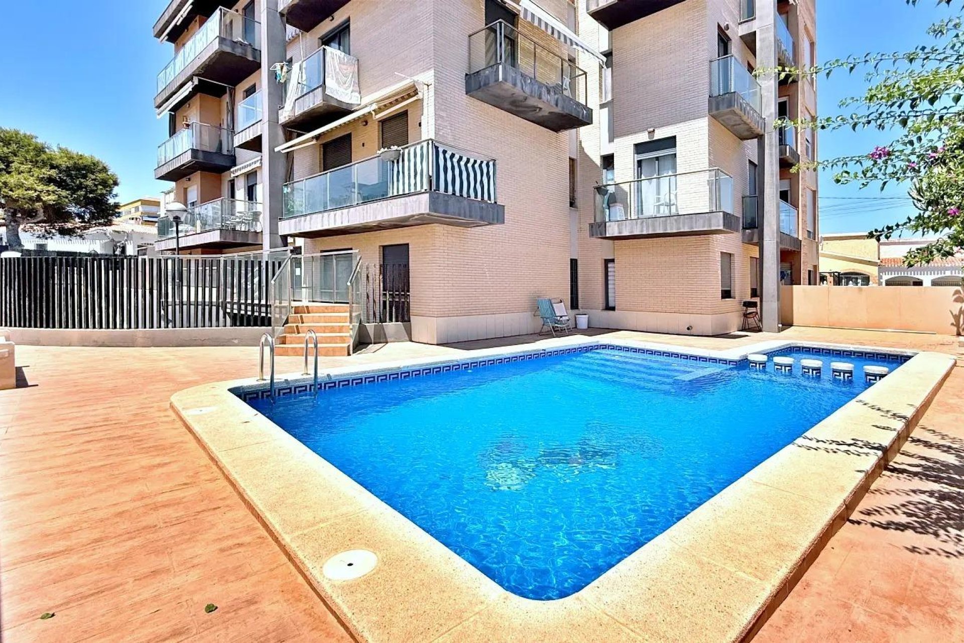 Revente - Attique -
Torrevieja - Punta prima
