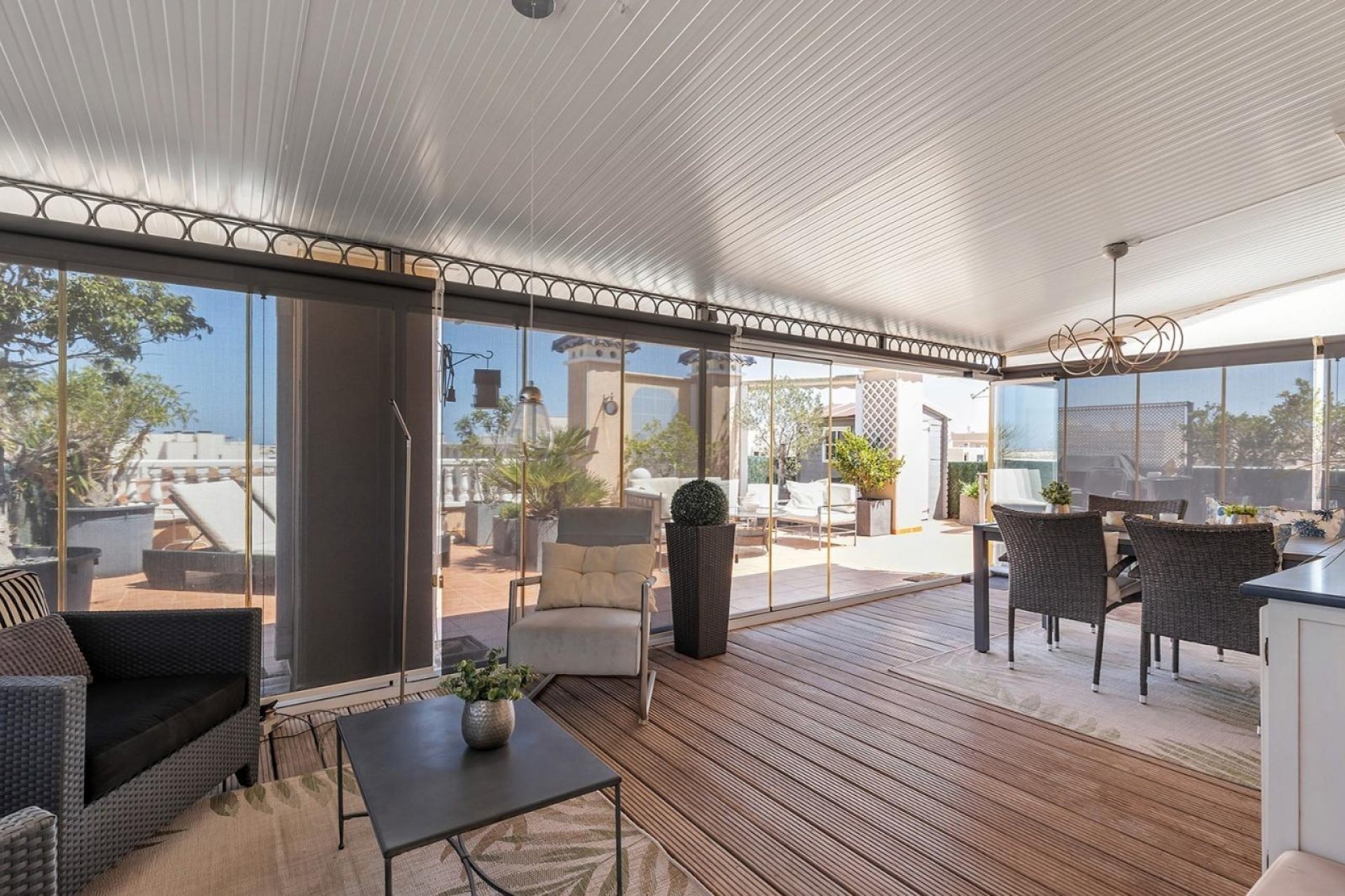 Revente - Buhardilla -
Orihuela Costa - Villamartín-Las Filipinas