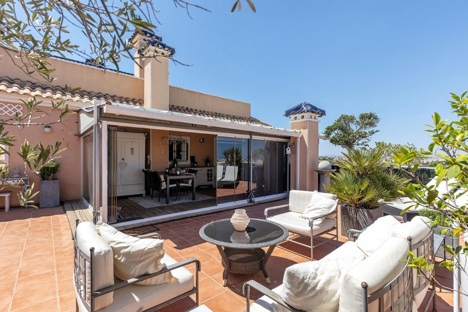 Revente - Buhardilla -
Orihuela Costa - Villamartín-Las Filipinas