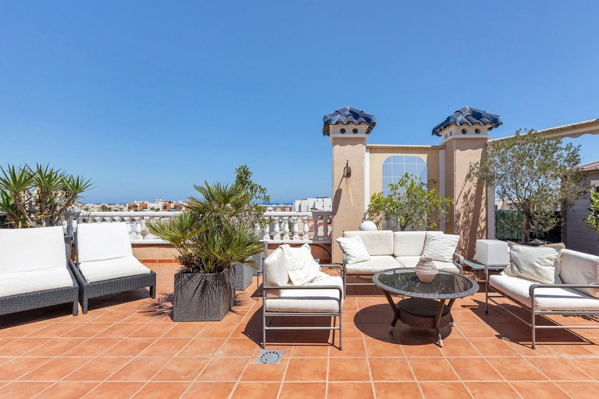 Revente - Buhardilla -
Orihuela Costa - Villamartín-Las Filipinas