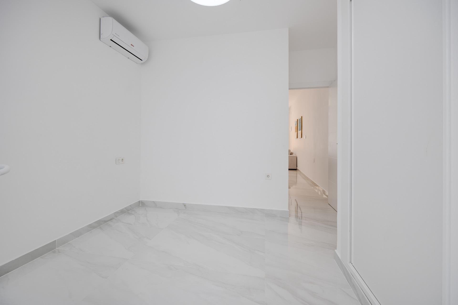 Revente - Bungalow -
Orihuela Costa - Los Almendros-La Florida