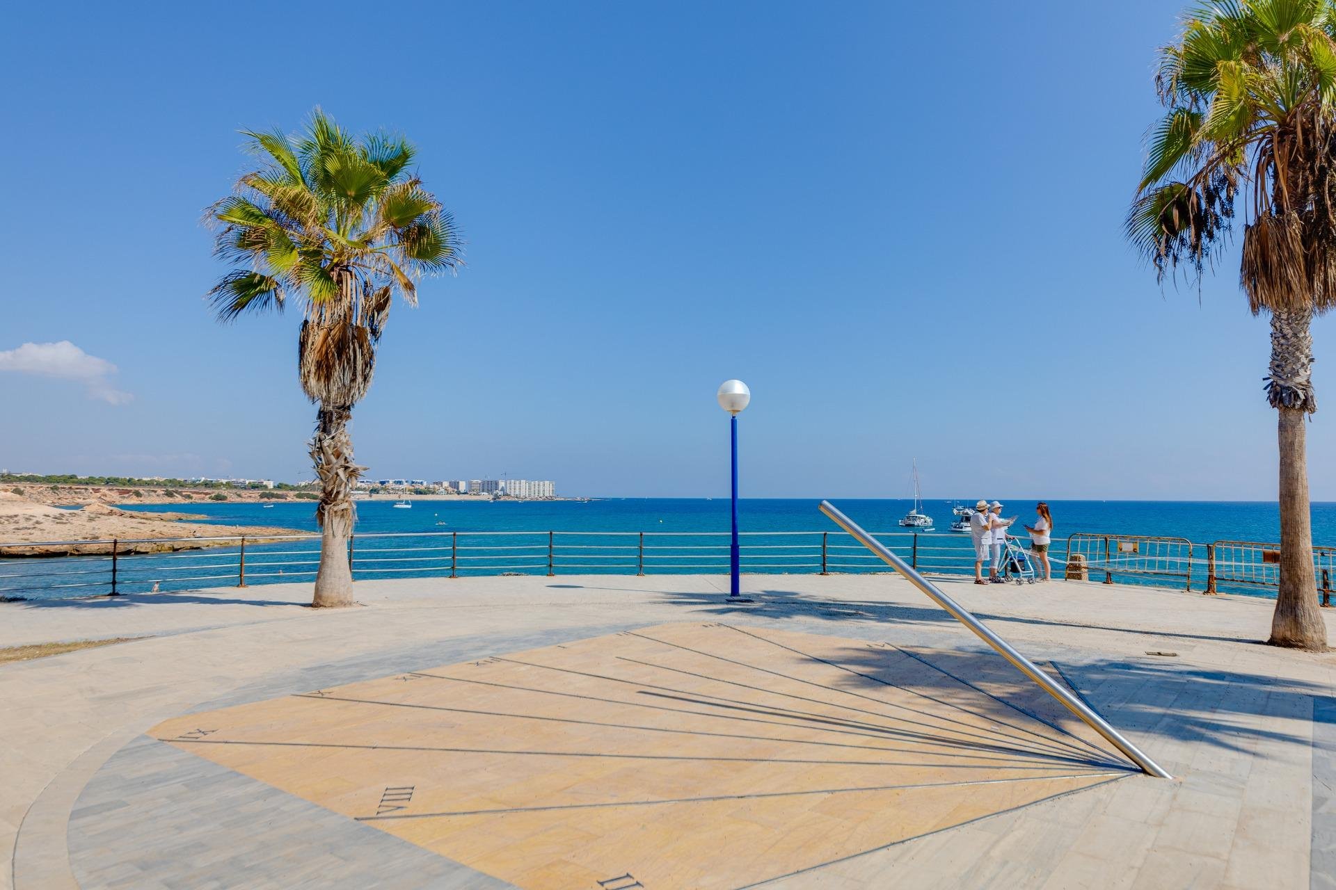 Revente - Bungalow -
Orihuela Costa - Los Almendros-La Florida