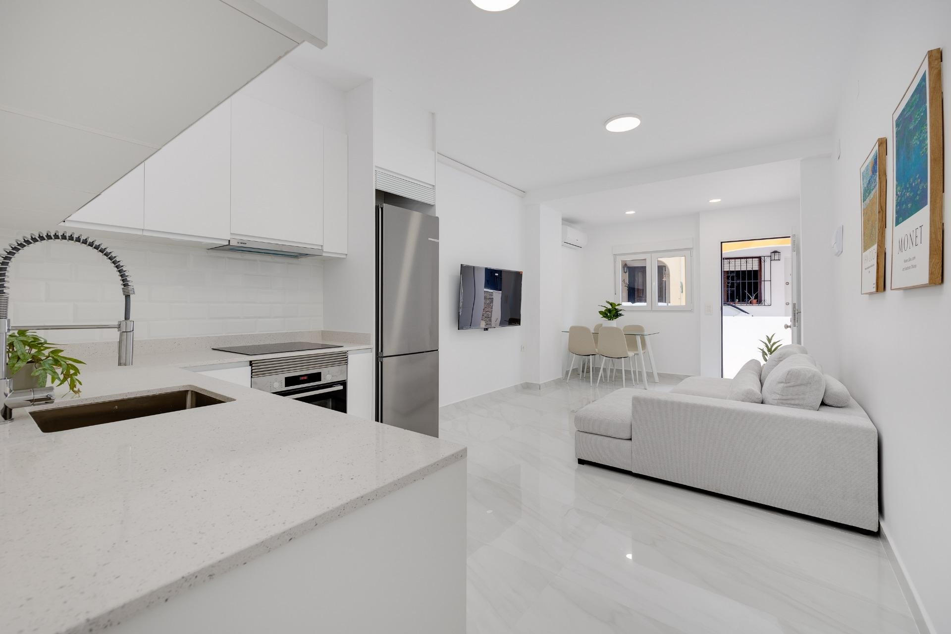 Revente - Bungalow -
Orihuela Costa - Los Almendros-La Florida