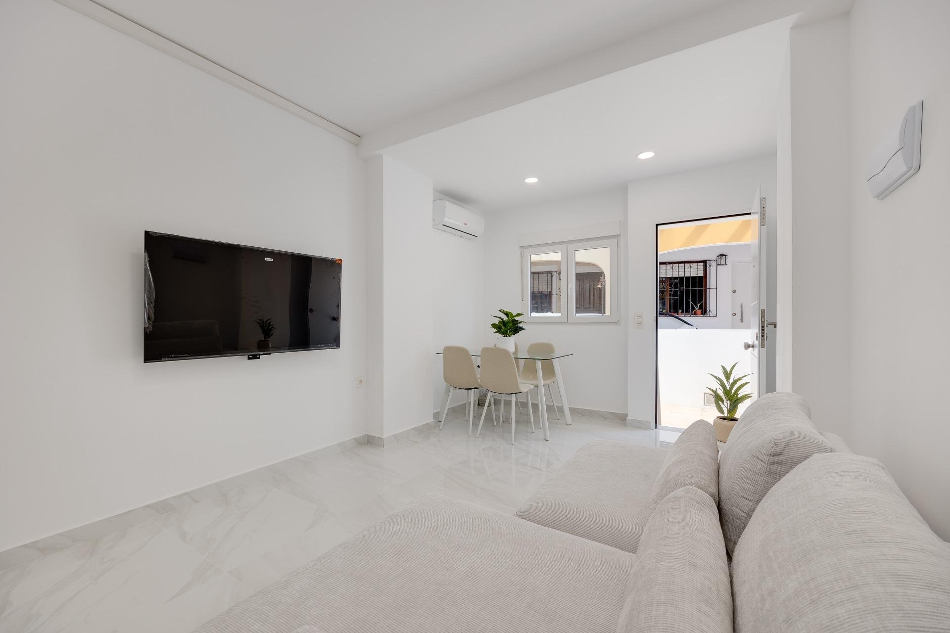 Revente - Bungalow -
Orihuela Costa - Los Almendros-La Florida