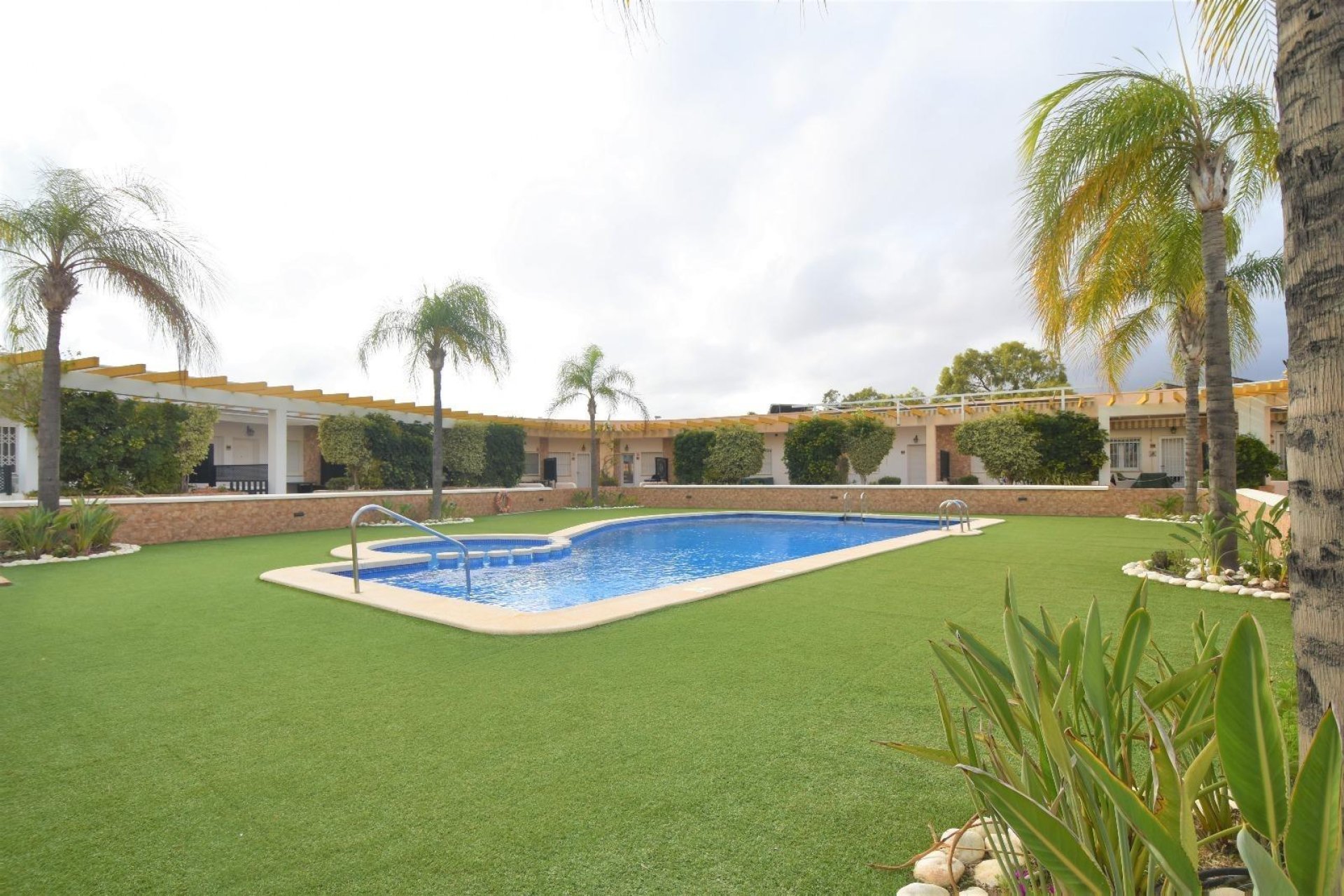 Revente - Bungalow -
Pilar de la Horadada - Mil Palmeras