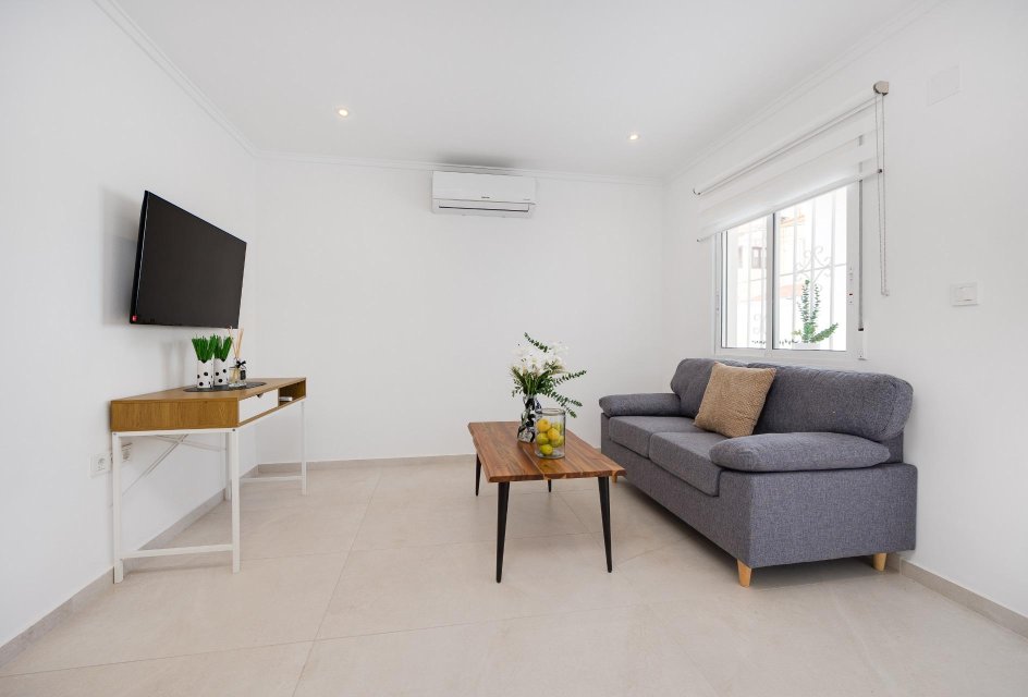 Revente - Bungalow -
Torrevieja - La Siesta - El Salado - Torreta