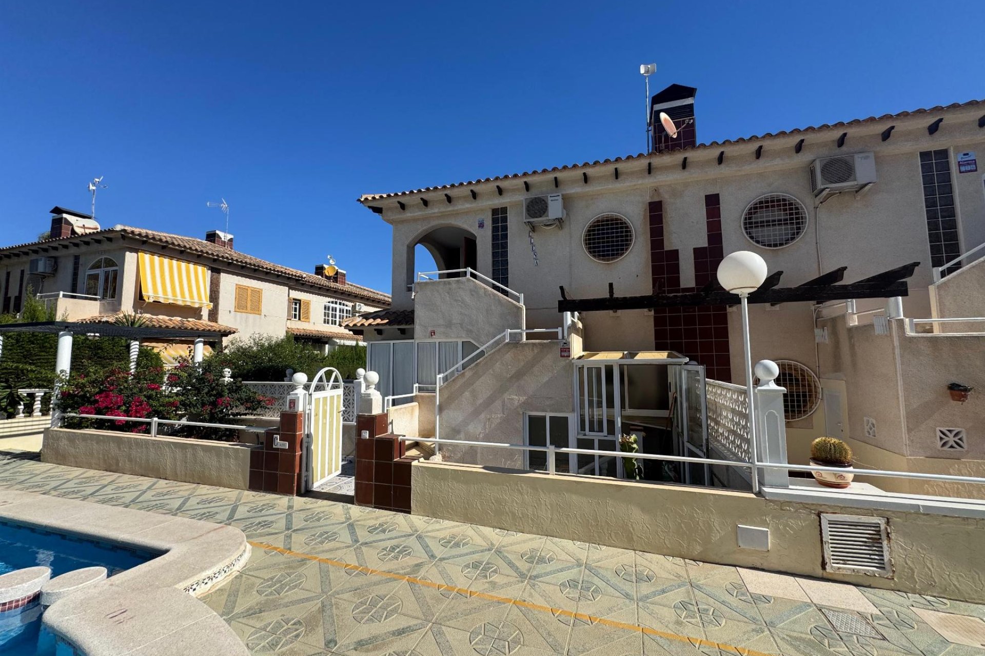 Revente - Bungalow -
Torrevieja - Los Altos