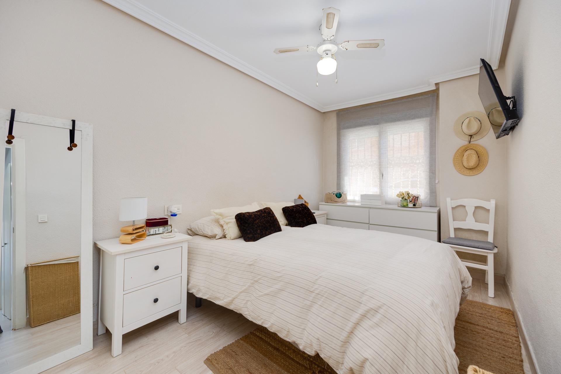 Revente - Bungalow -
Torrevieja - Playa de los Naufragos