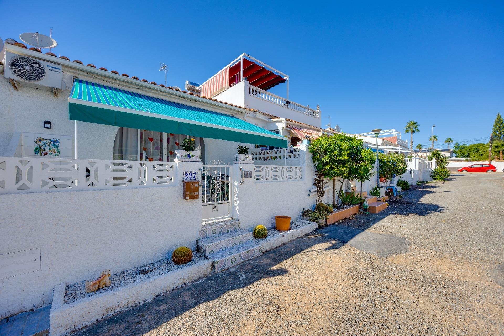 Revente - Bungalow -
Torrevieja - San luis