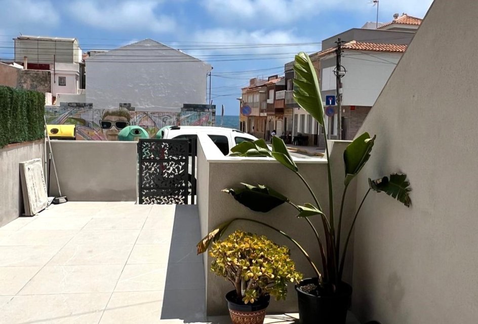 Revente - - BUNGALOW -
Torrevieja