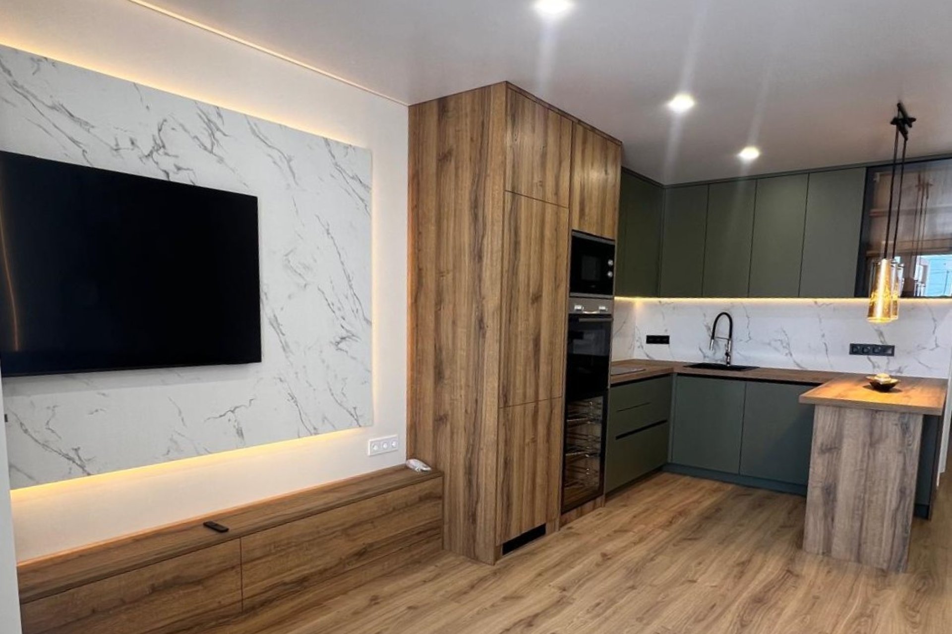 Revente - - BUNGALOW -
Torrevieja
