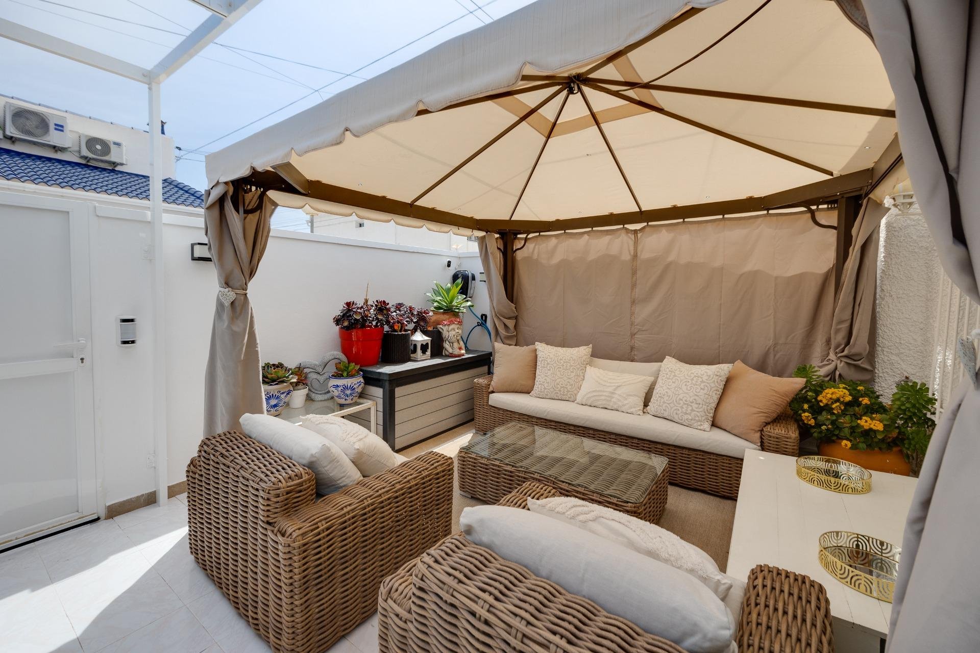 Revente - Duplex -
Torrevieja - Paraje natural