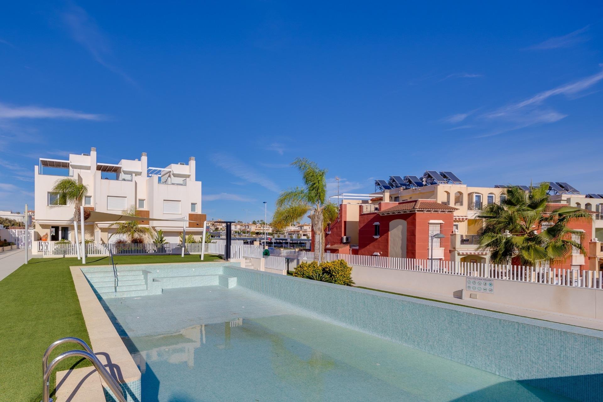 Revente - Duplex -
Torrevieja - Torreblanca