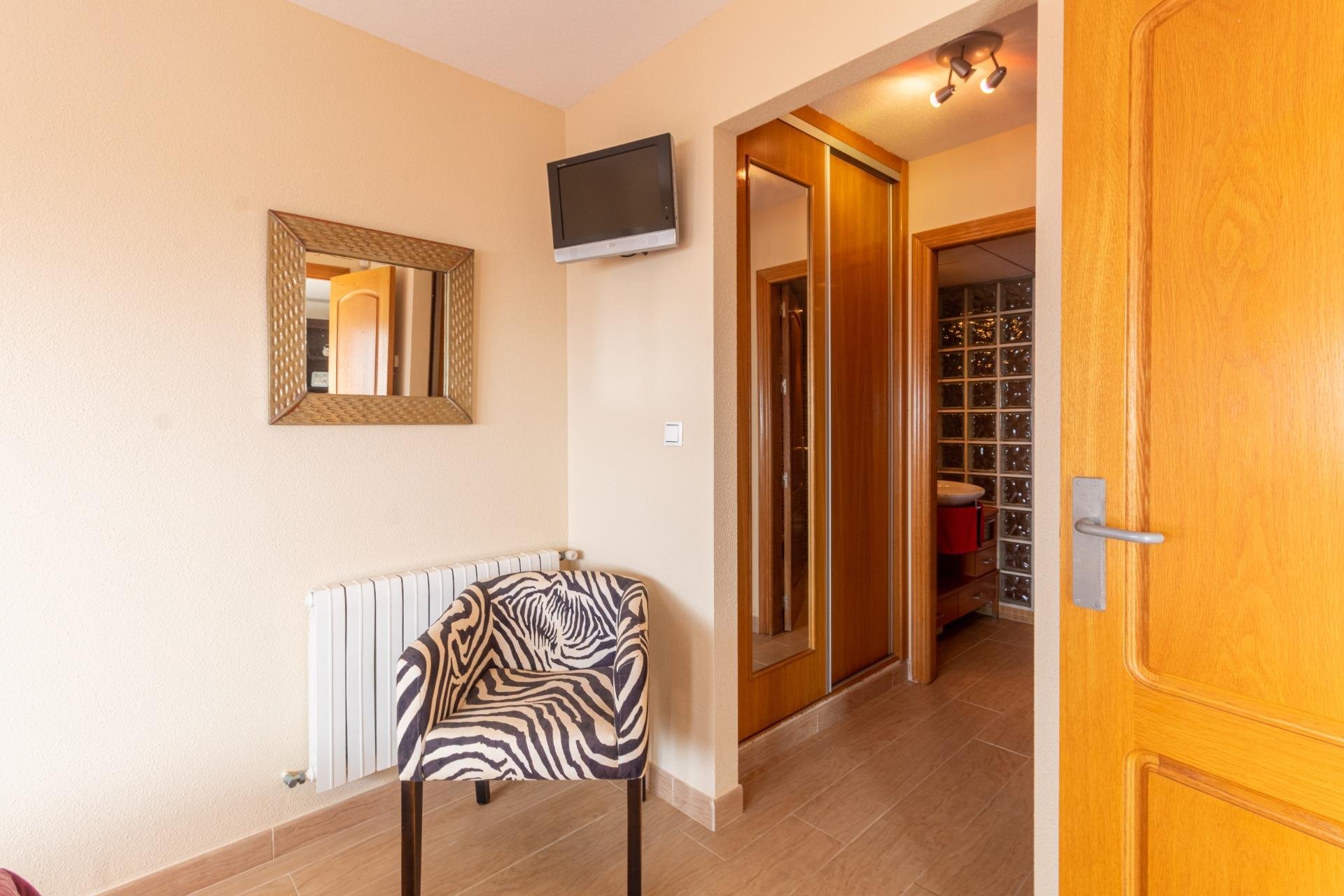 Revente - Flat -
Torrevieja - Playa de los locos