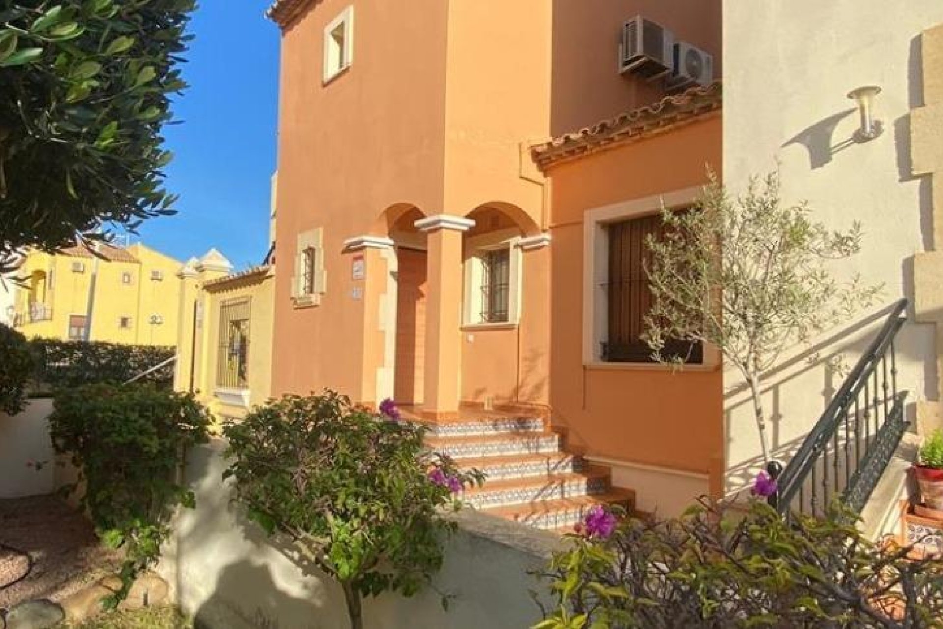 Revente - Maison de ville -
Algorfa - La finca