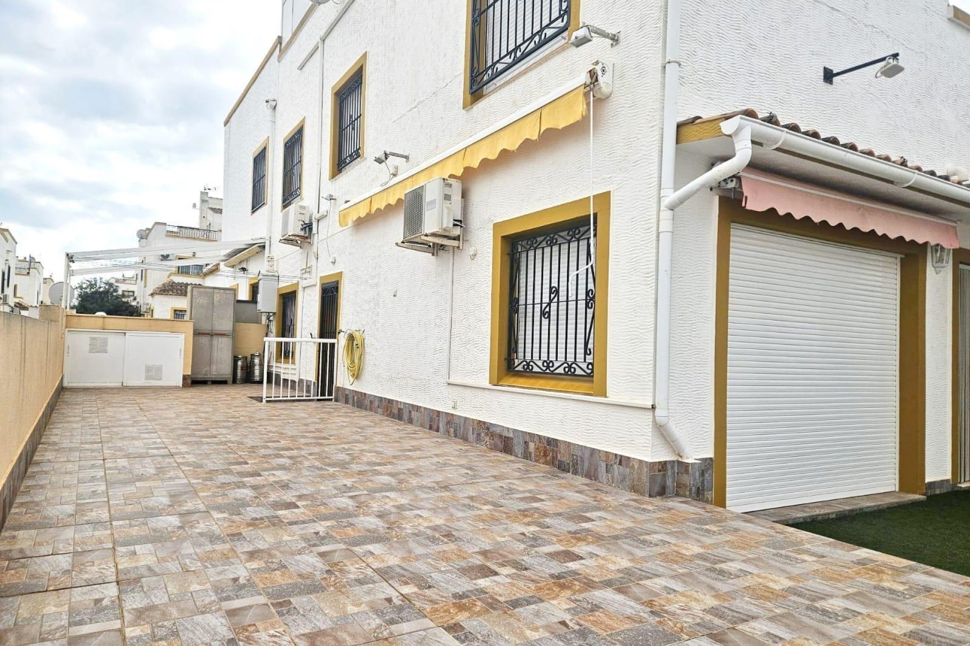 Revente - Maison de ville -
Orihuela Costa - La Florida