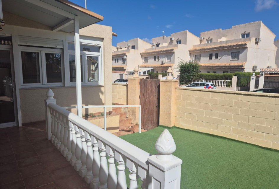 Revente - Maison de ville -
Orihuela Costa - La Zenia- Orihuela costa