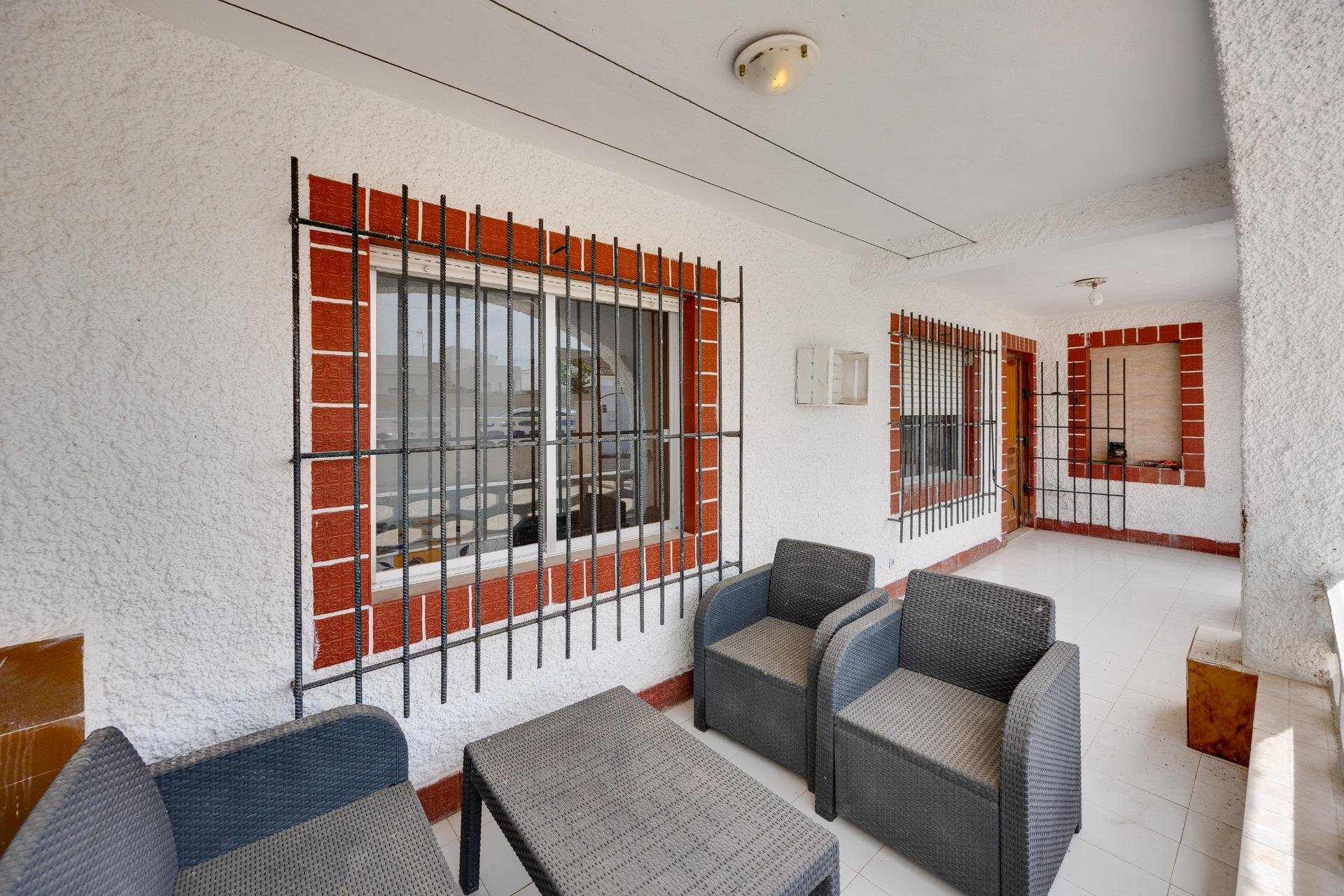 Revente - Maison de ville -
Orihuela Costa - Montezenia