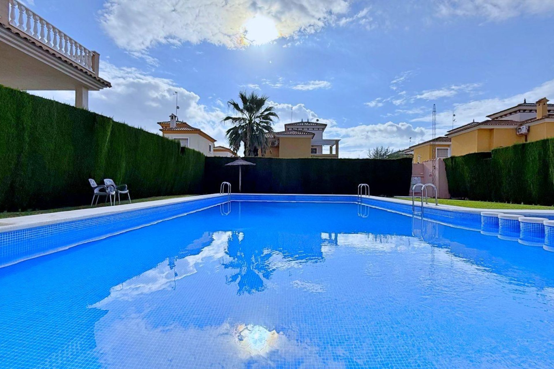 Revente - Maison de ville -
Orihuela Costa - Urbanización Perla del Mar