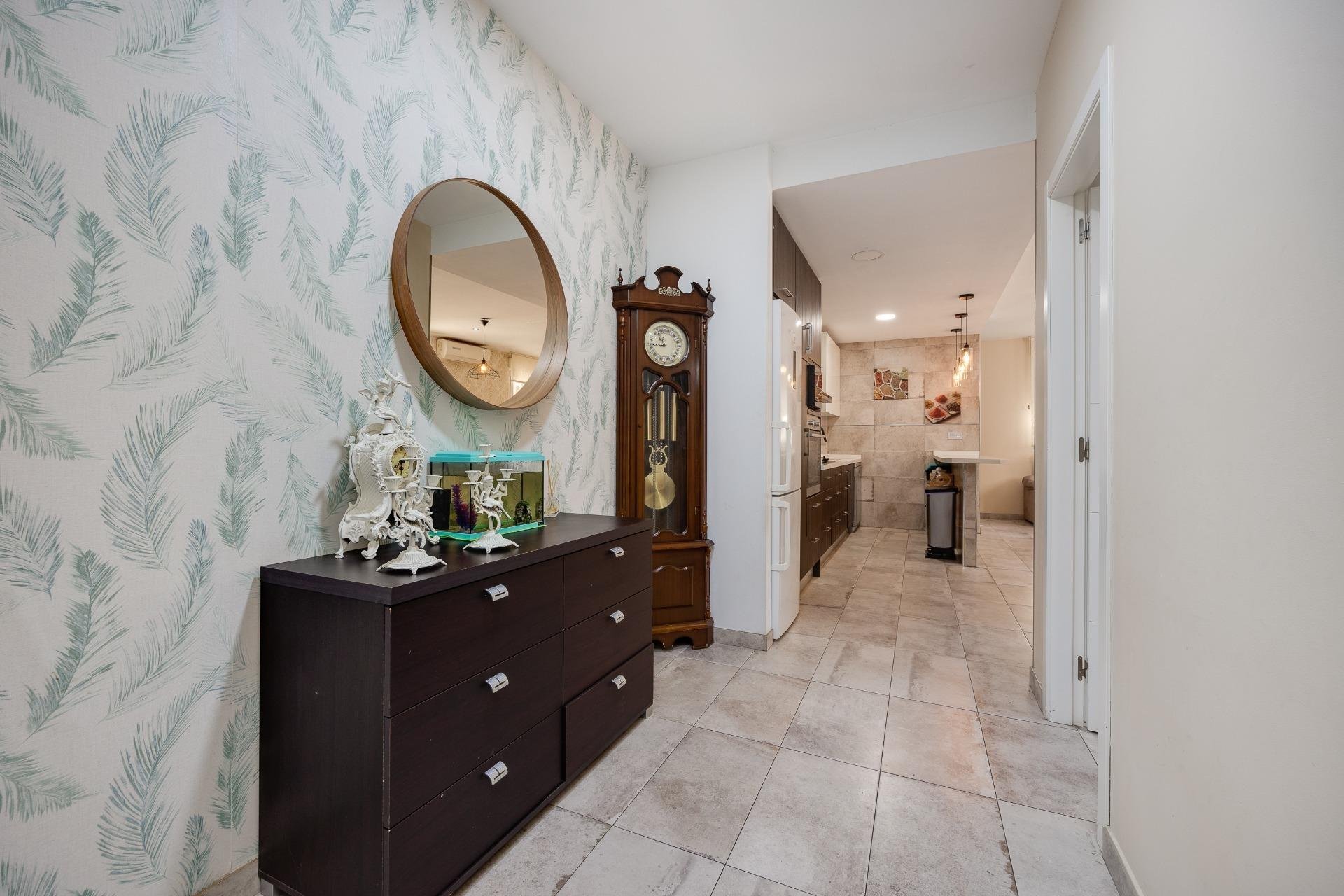 Revente - Maison de ville -
Torrevieja - Centro