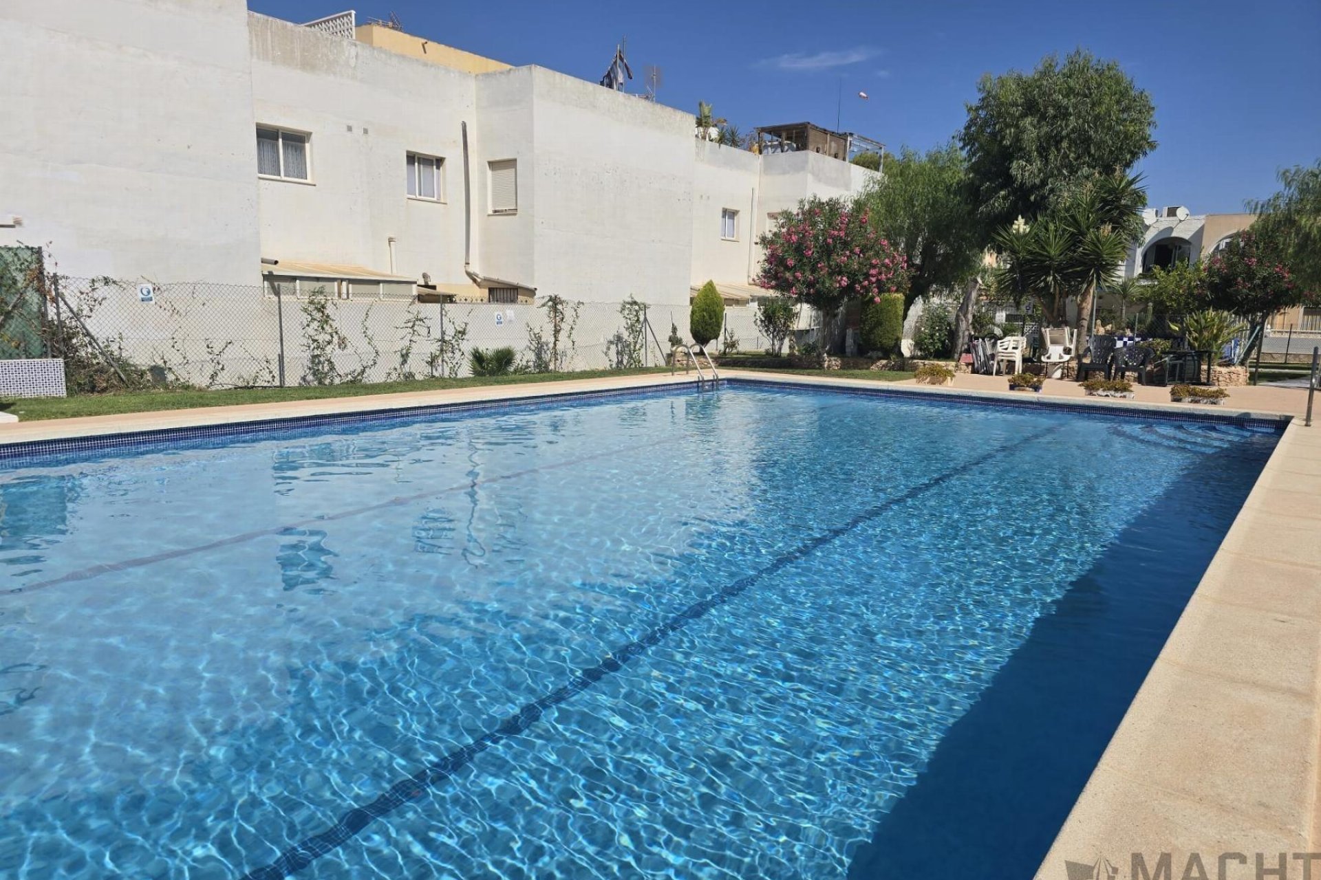 Revente - Maison de ville -
Torrevieja - El chaparral