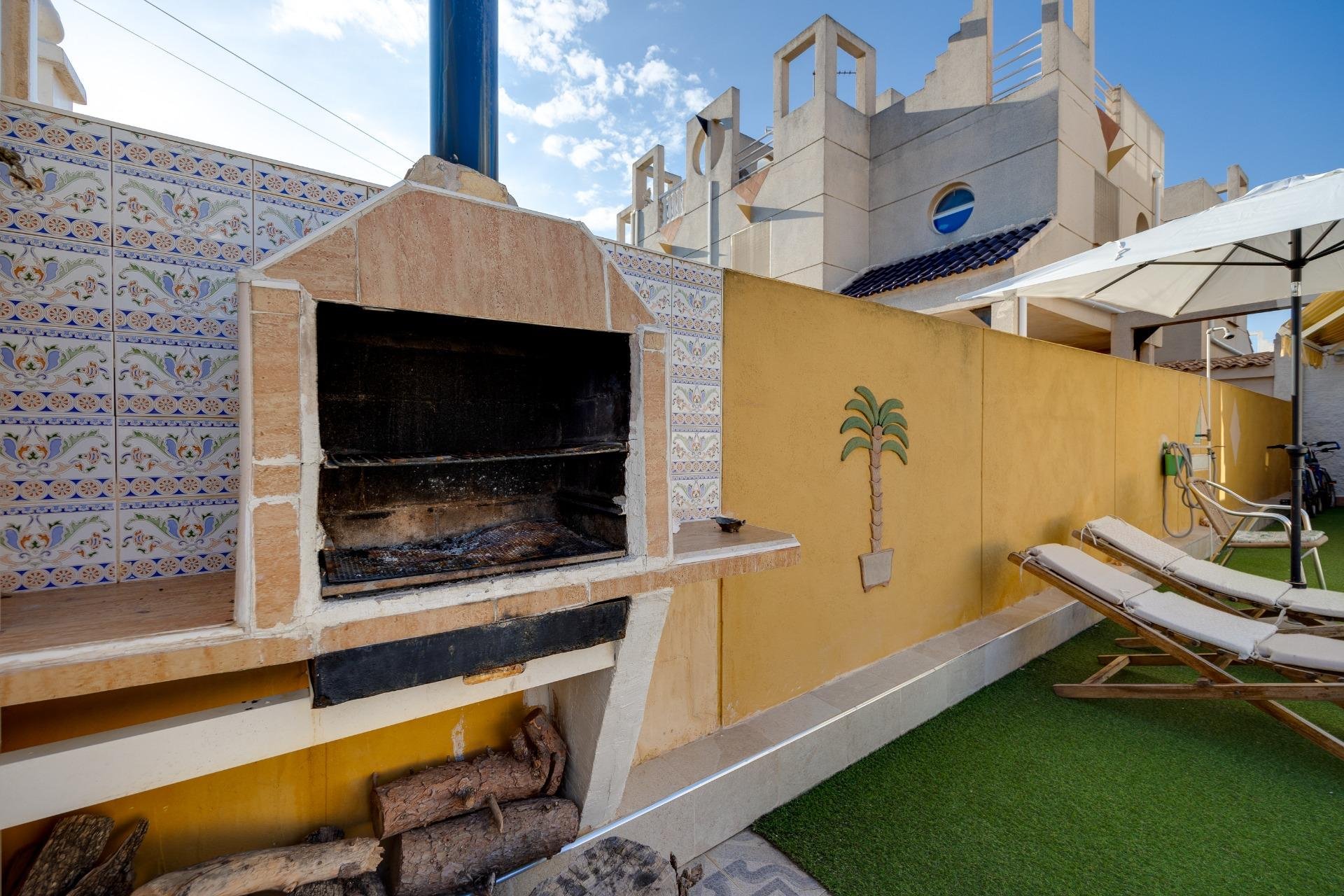 Revente - Maison de ville -
Torrevieja - La Siesta - El Salado - Torreta