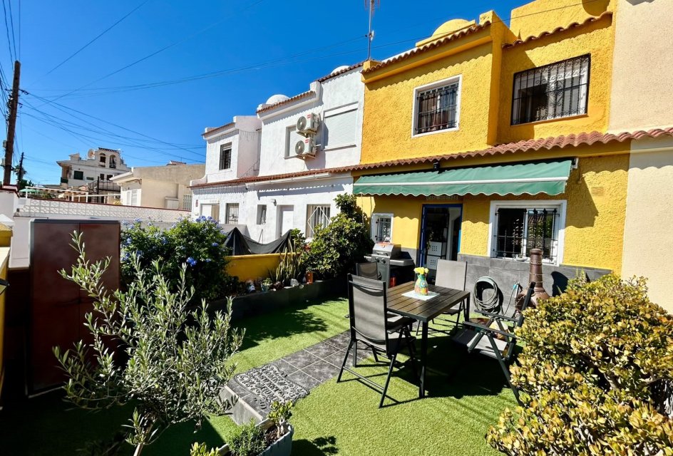 Revente - Maison de ville -
Torrevieja - La siesta