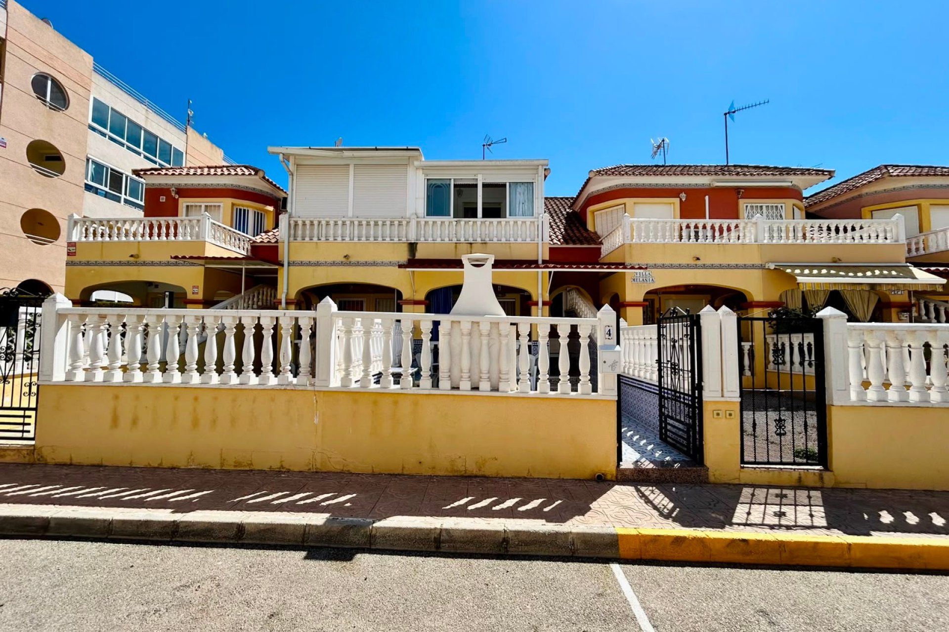 Revente - Maison de ville -
Torrevieja - San Luis