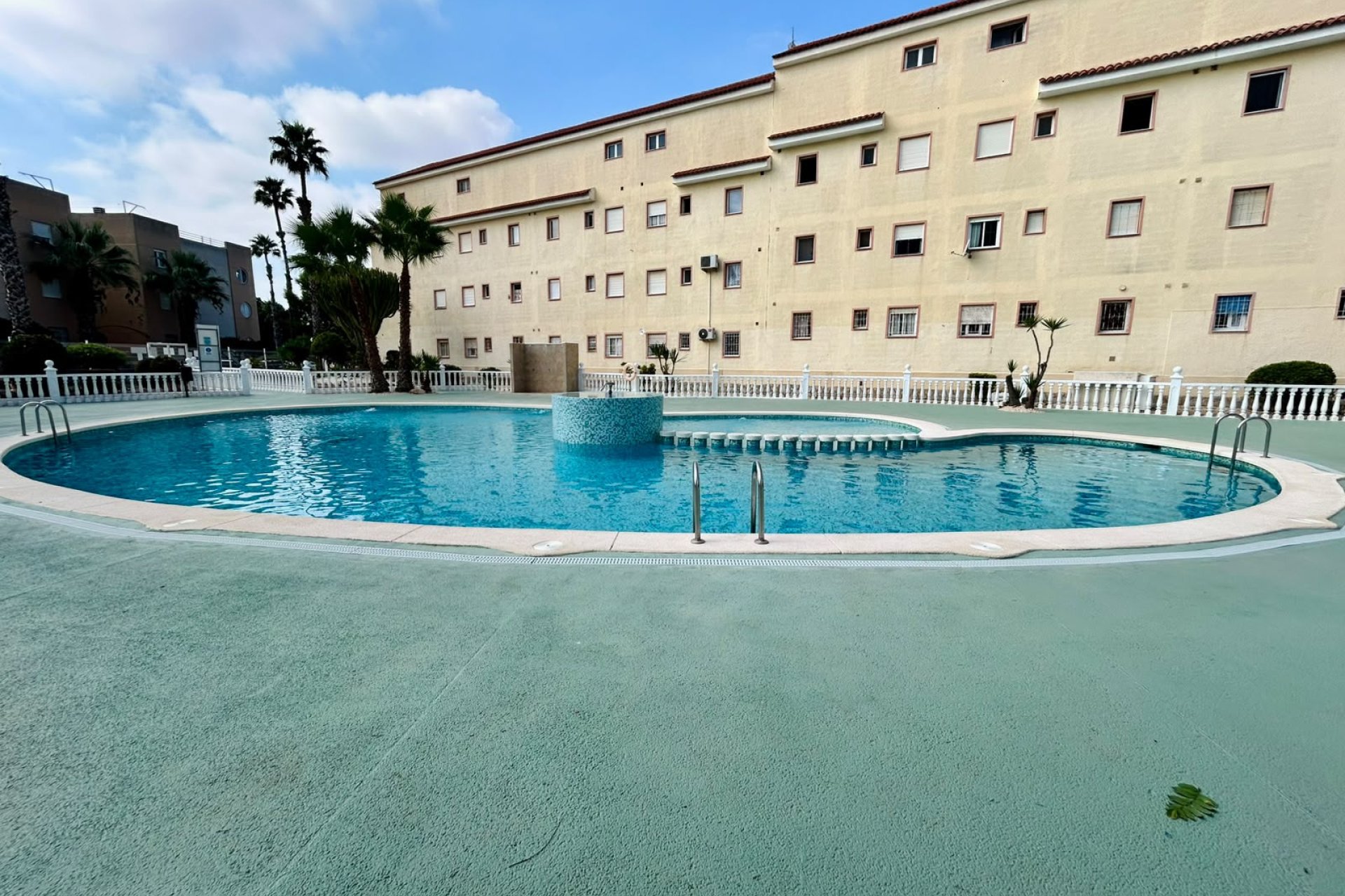 Revente - Maison de ville -
Torrevieja - San Luis