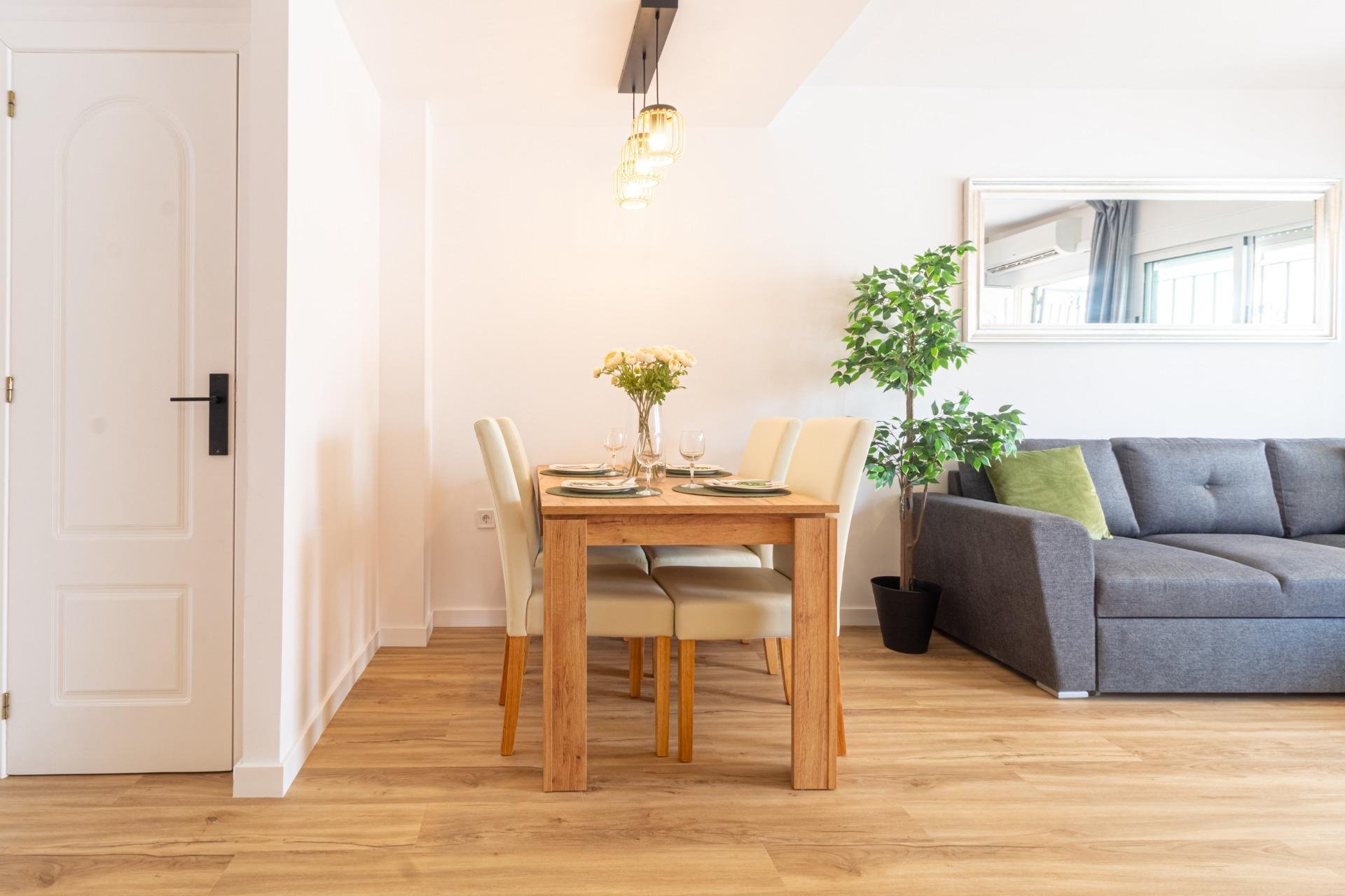 Revente - Terraced house -
Torrevieja - Los altos